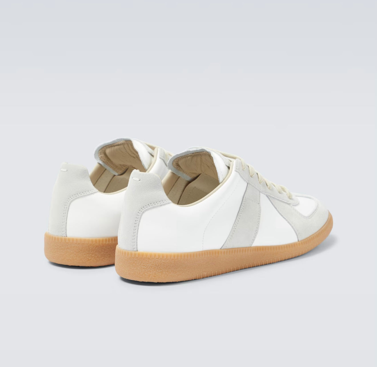 MAISON MARGIELA
‘REPLICA’ SNEAKERS