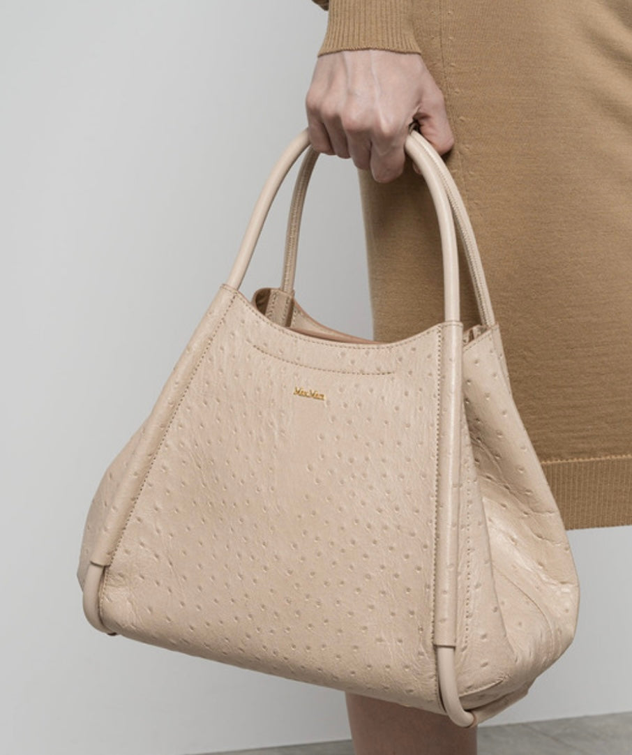 MAX MARA - 

MARINSOSTRICH BEIGE LEATHER TOTE BAG WITH OSTRICH SKIN EMBOSSING