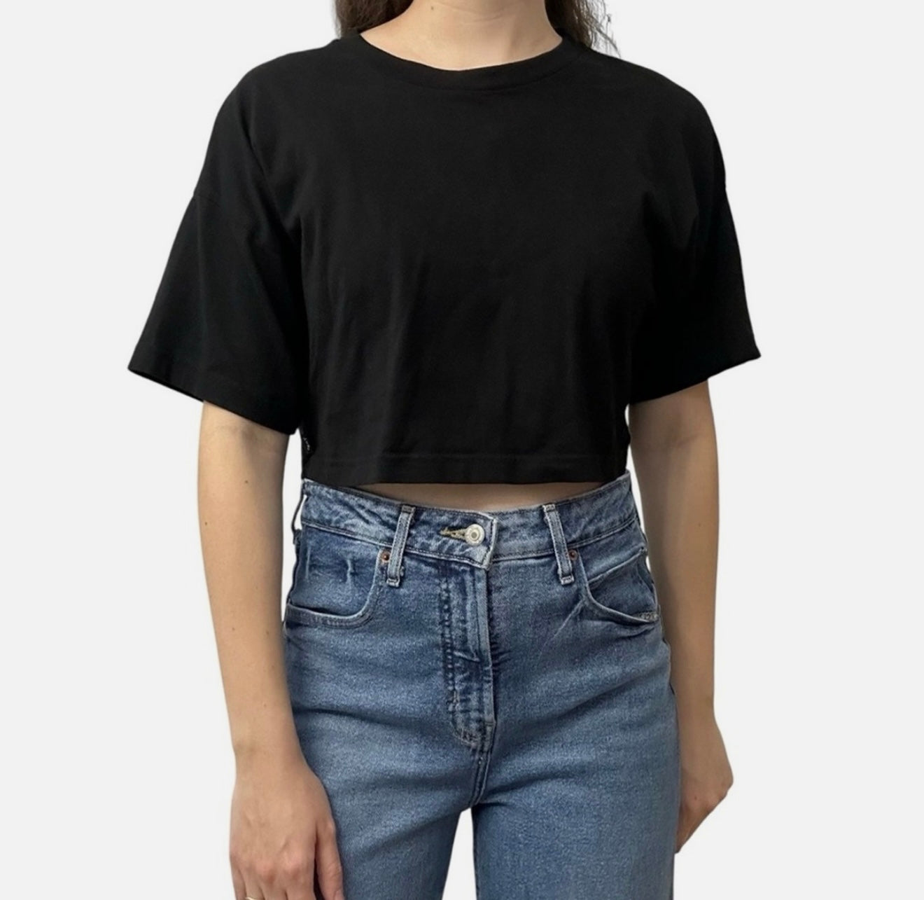 TNA NWT black cropped tee