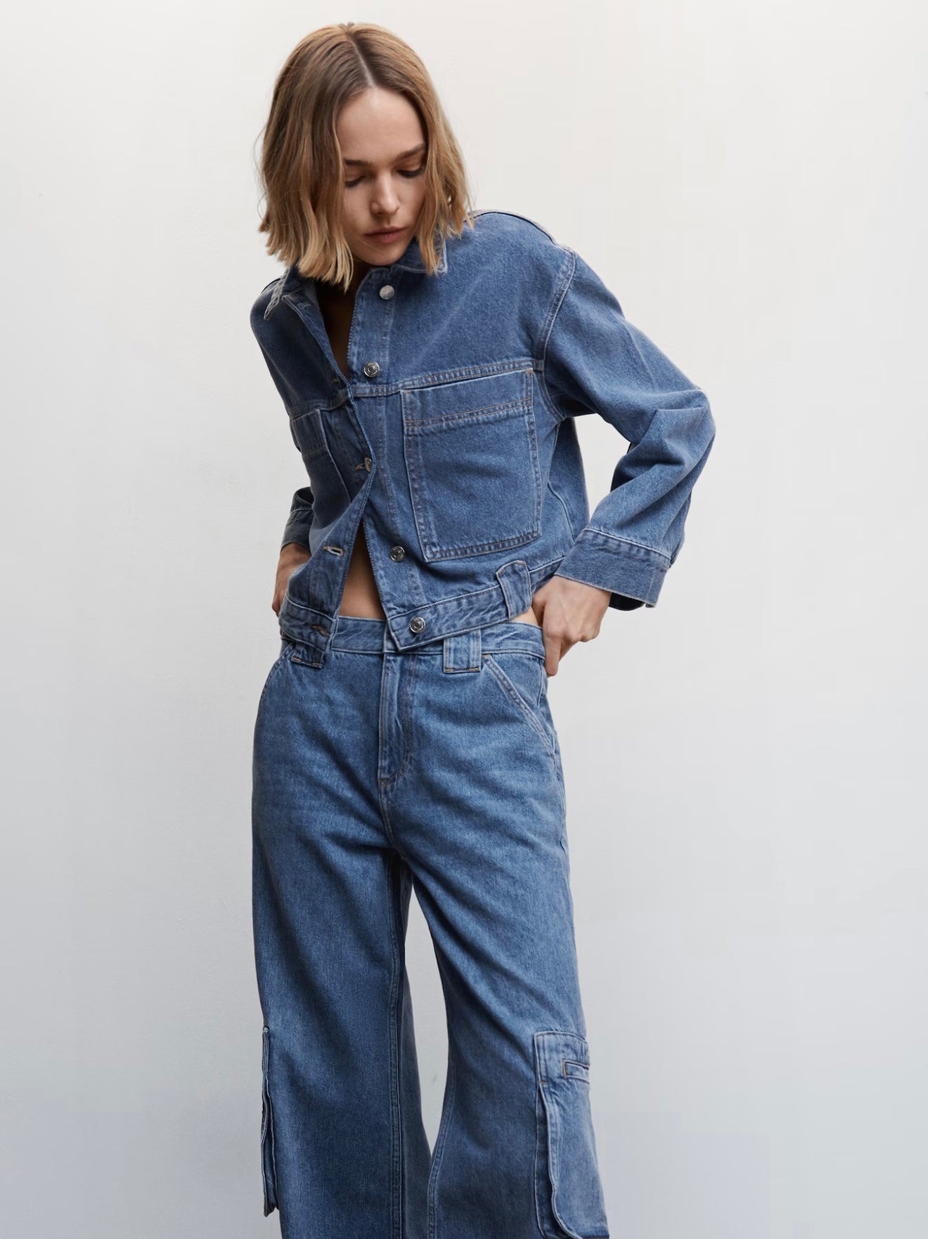 MANGO - MULTI-POCKET CARGO JEANS