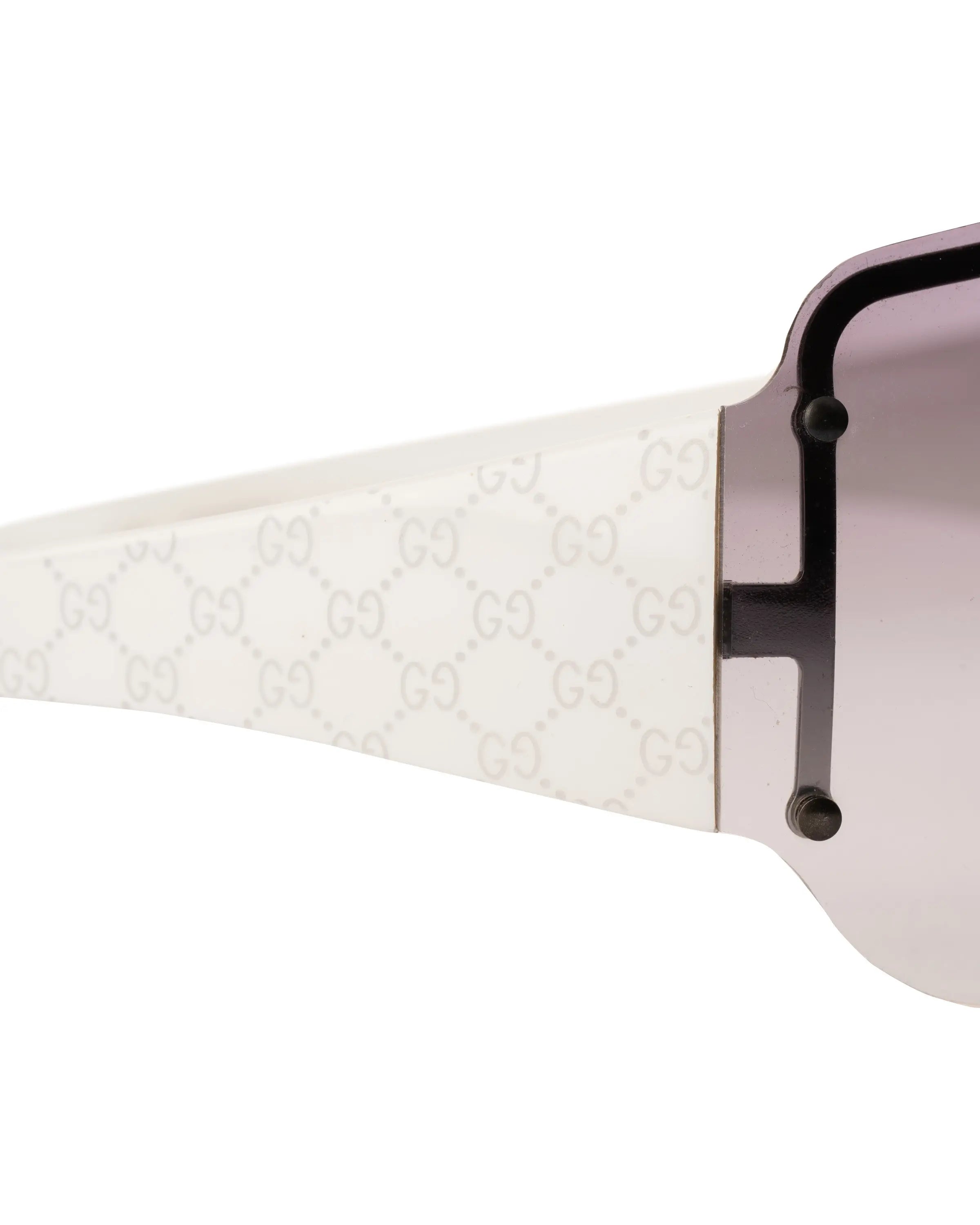 GUCCI sunglasses, no rim, gradient black to clear lense, white arms with GG logo, with case