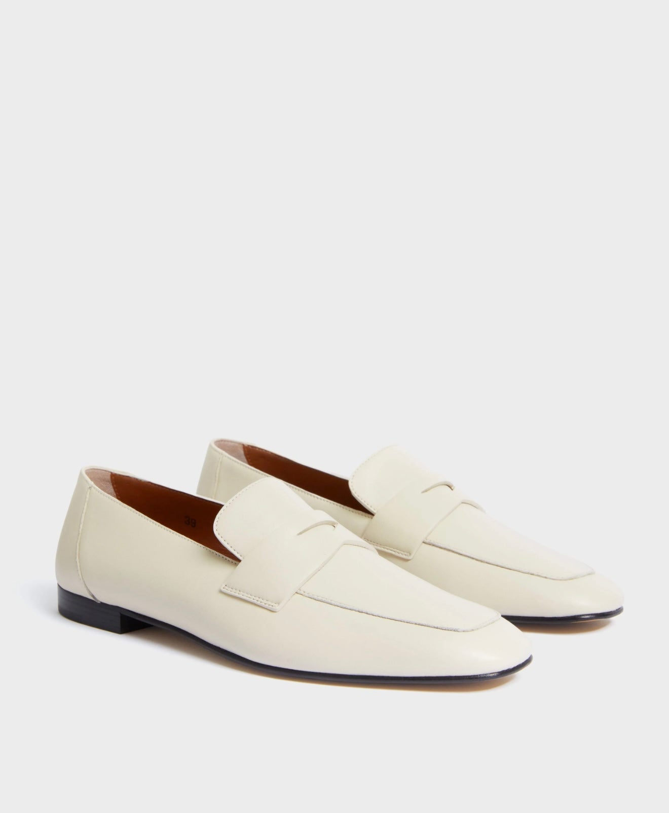 LE MONDE BERYL - Cream Loafers