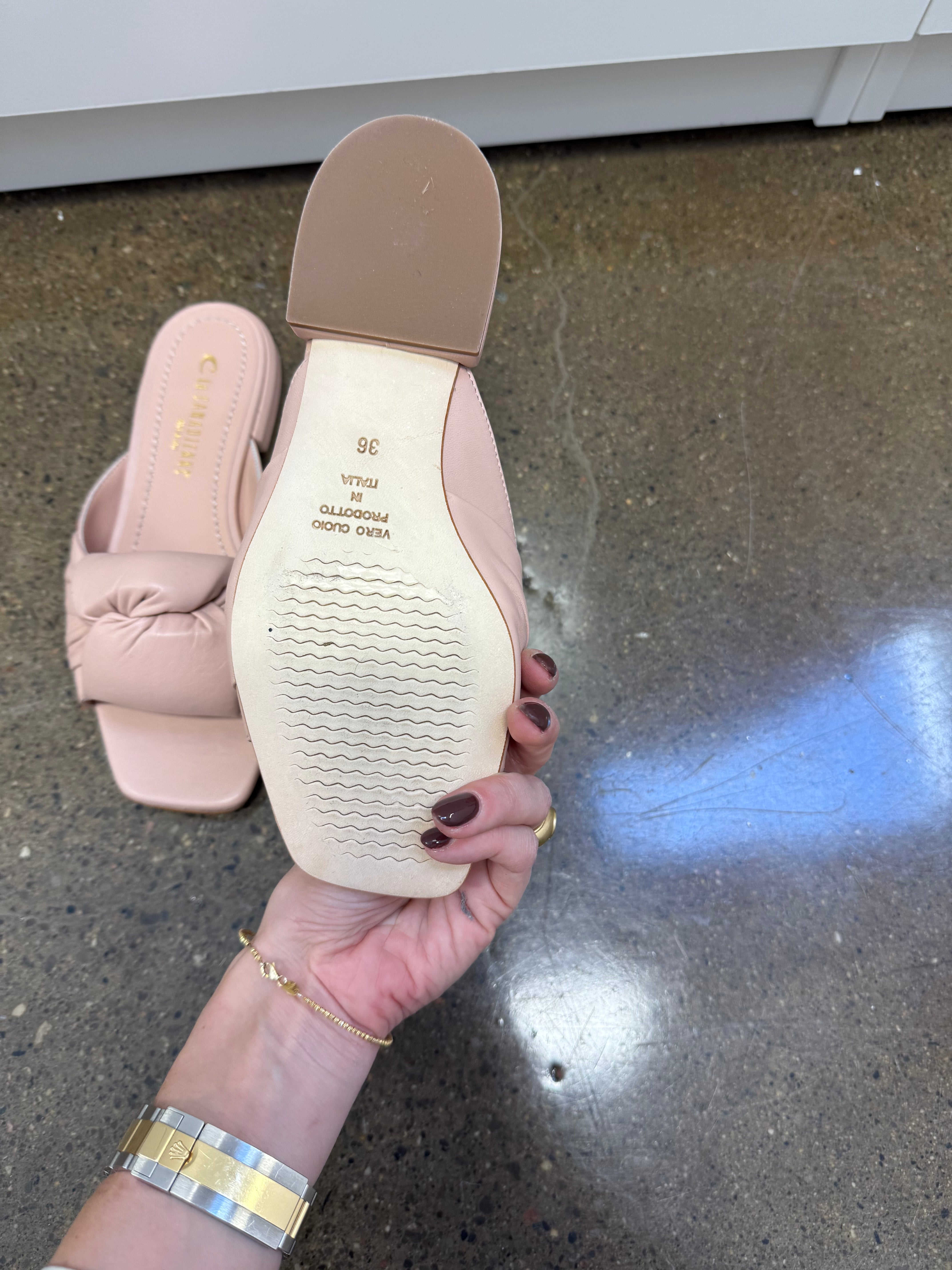 La Canadienne - Pink Puff Sandals