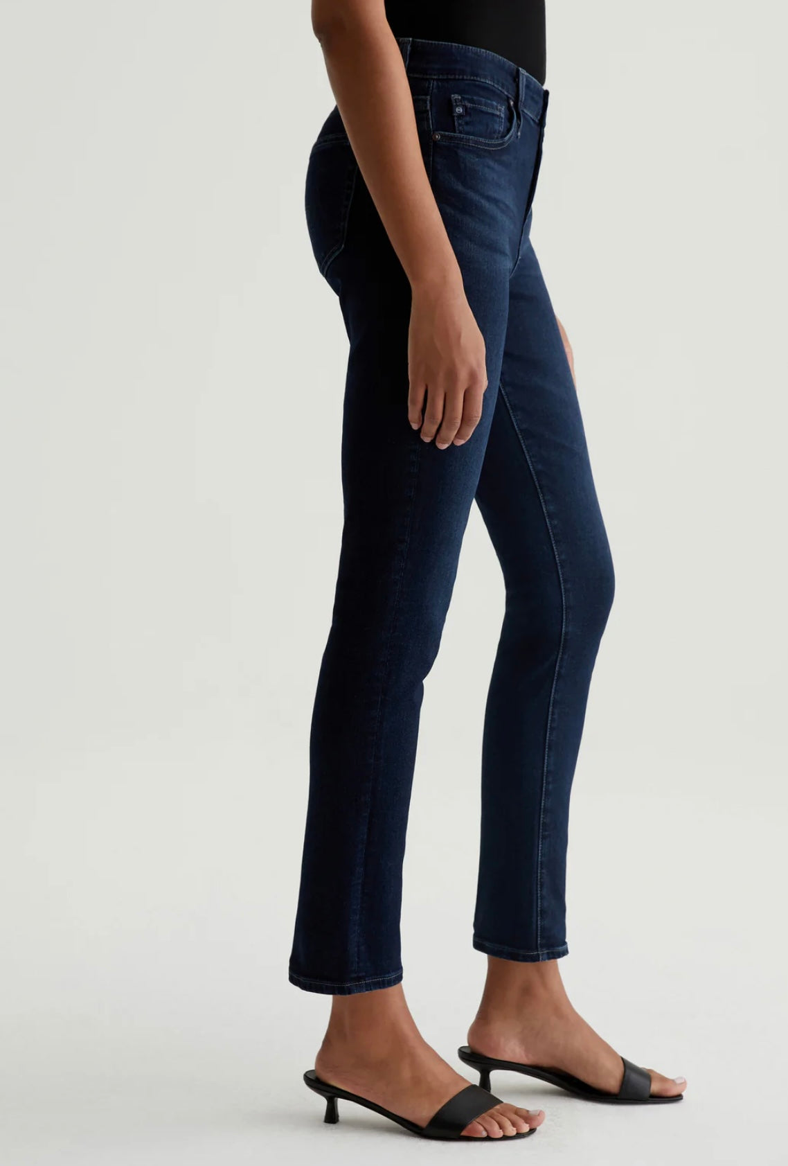 AG - Mari

MID-RISE SLIM STRAIGHT