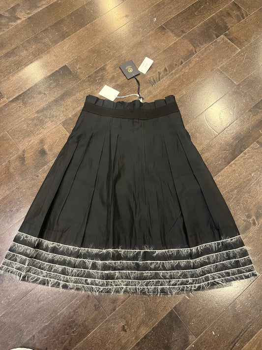 PESERICO black skirt