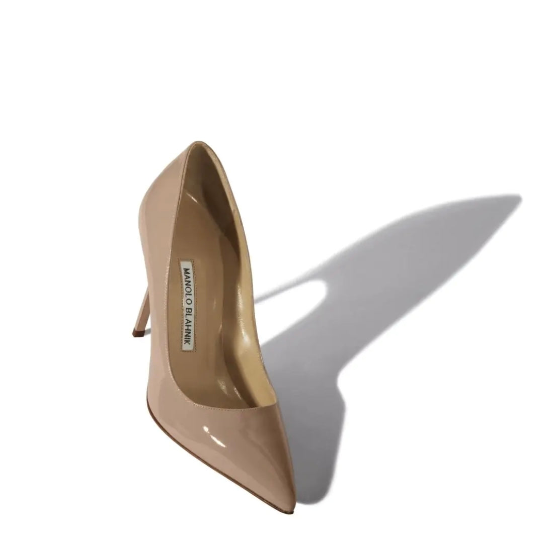 Manolo Blahnik
BB 105 Patent Leather Point Toe Pumps