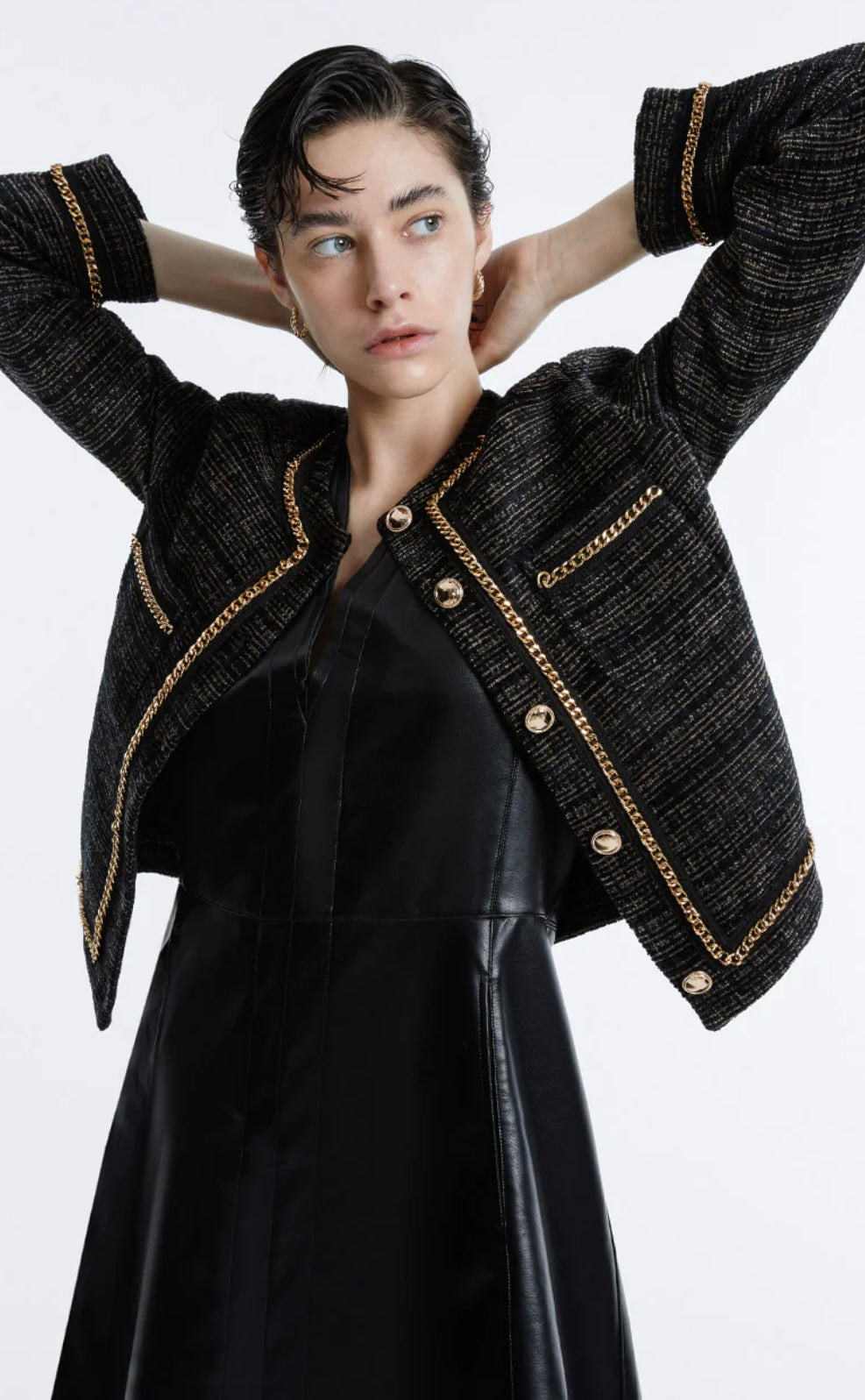 URBAN REVIVO - CHAIN DETAIL TWEED JACKET