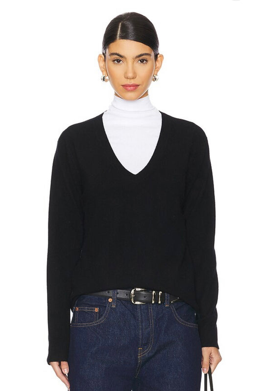 Vince - Weekend V Neck Sweater in Black