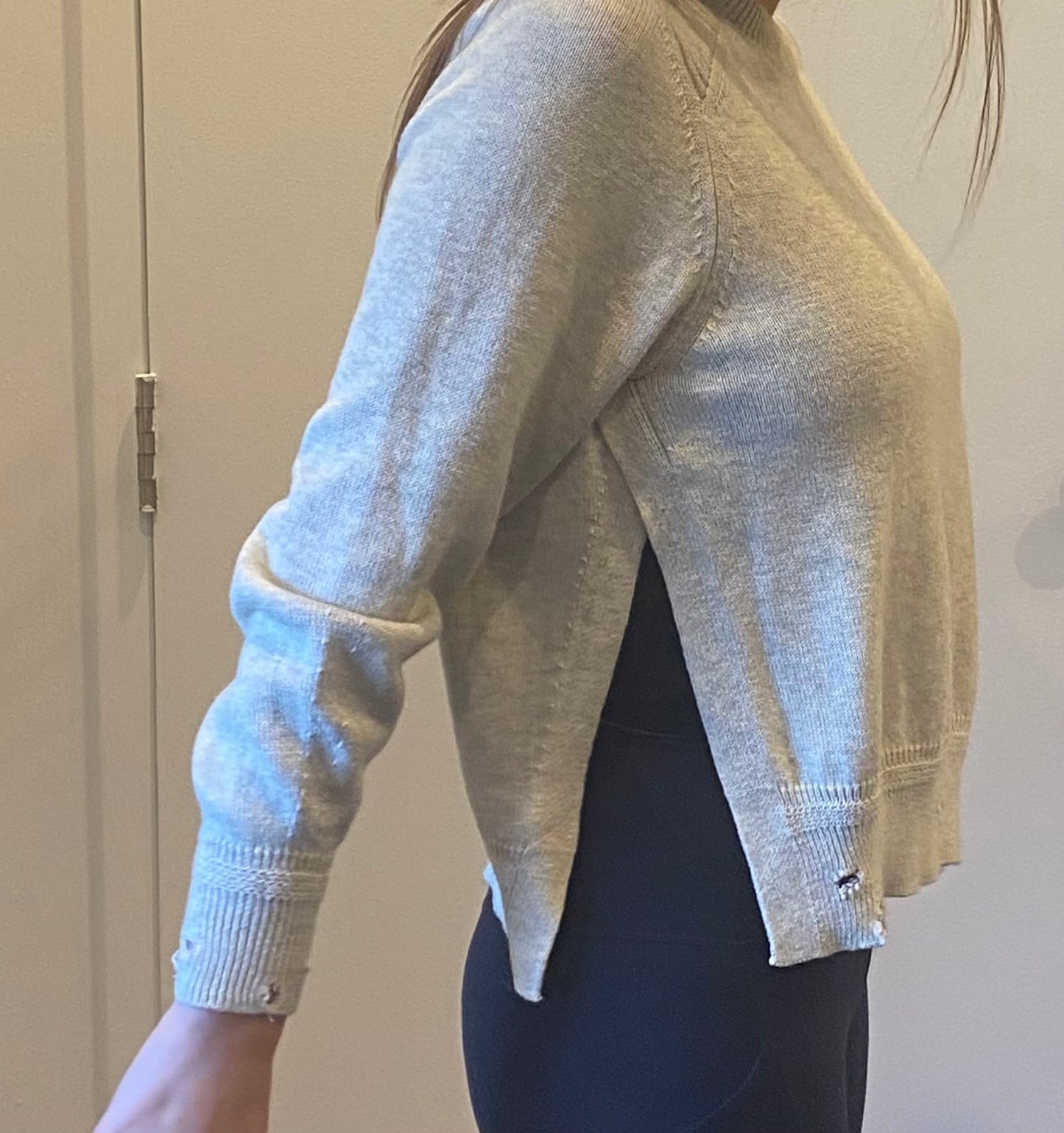Isabel Marant Etoile - LONG SLEEVE DISTRESSED JUMPER