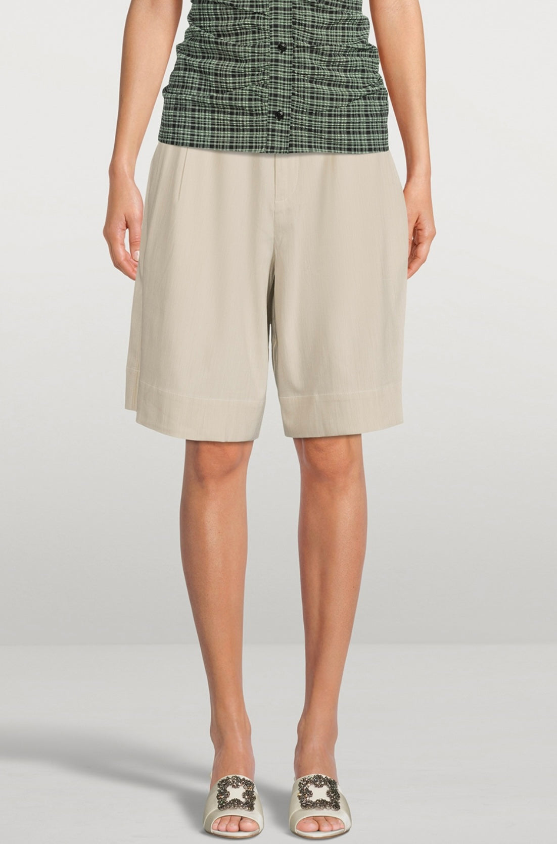 GANNI
Belted Melange Suiting Shorts