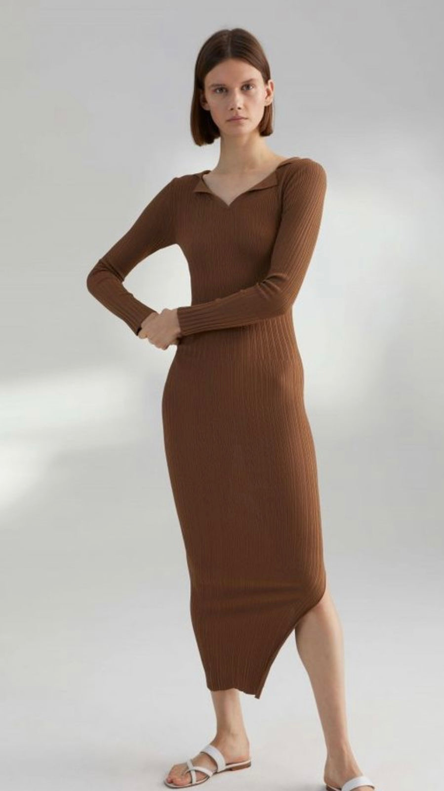TOTEME
Arezzo Ribbed Knit Midi Dress