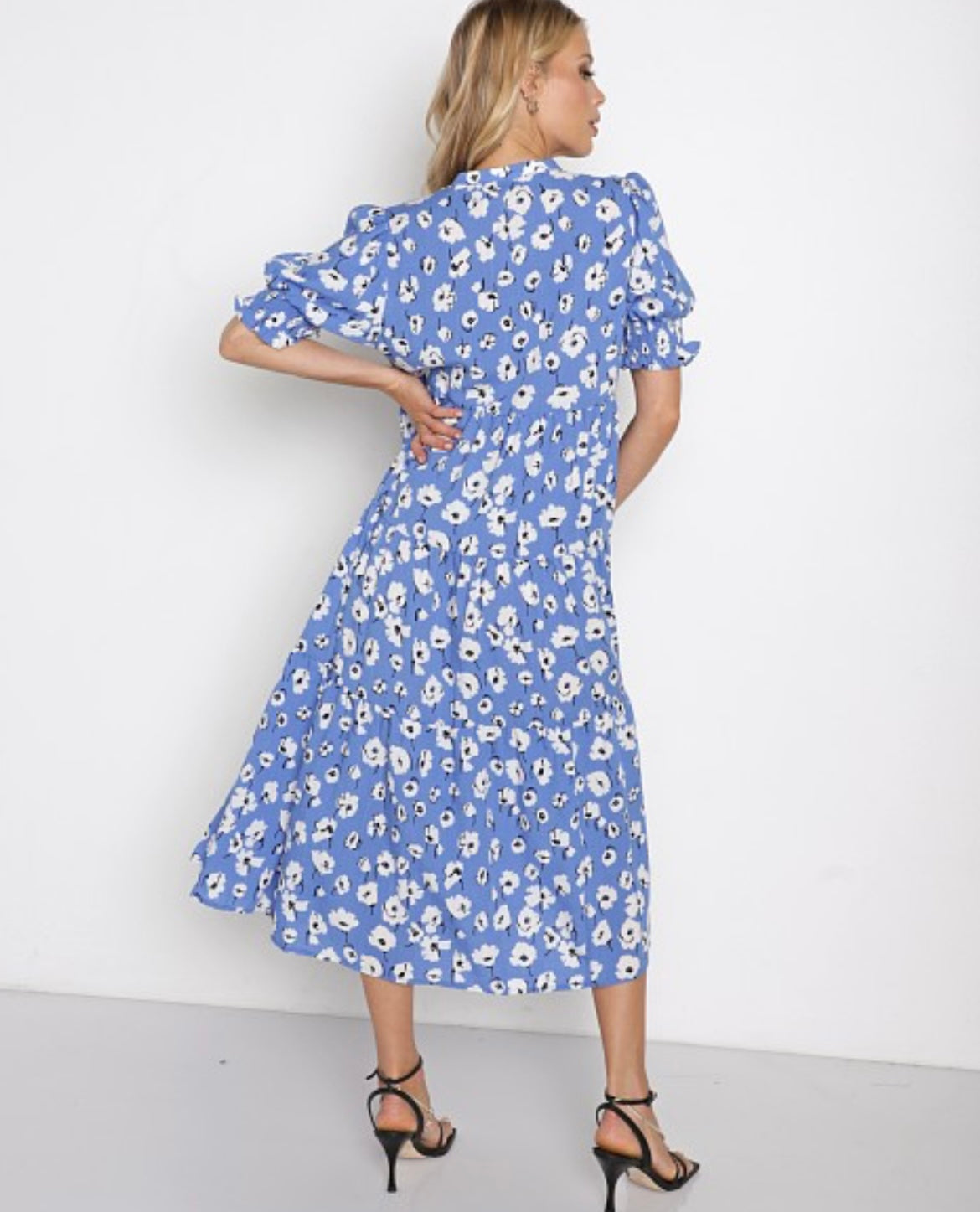 En Saison
Floral Print Linen Midi Dress Blue