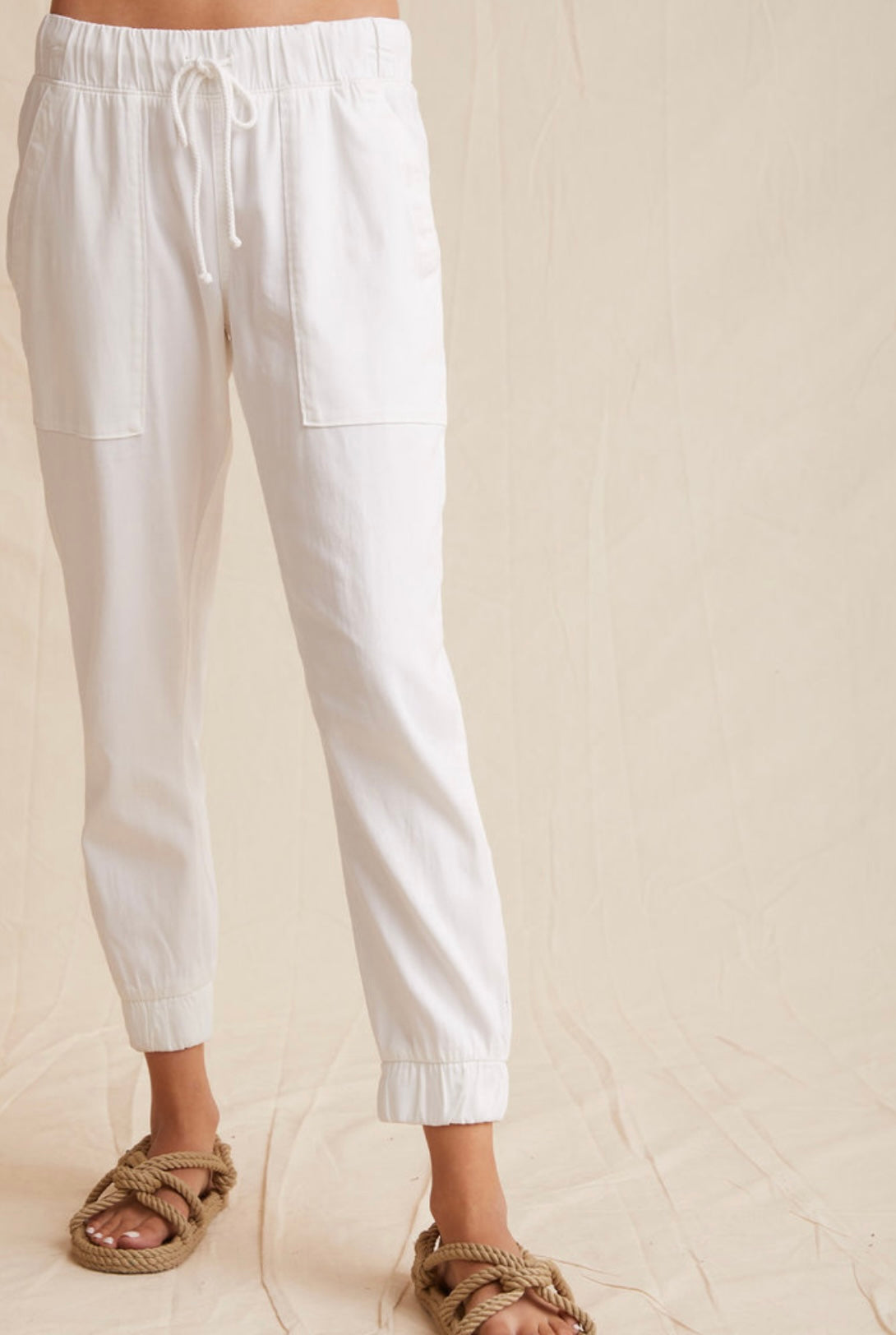 Bella Dahl pocket jogger in white