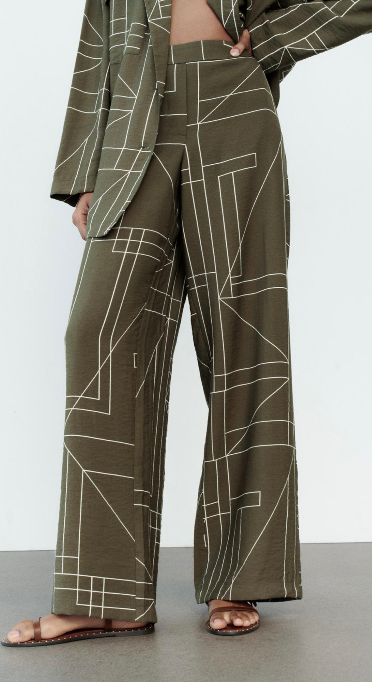 Zara - Aztec Set