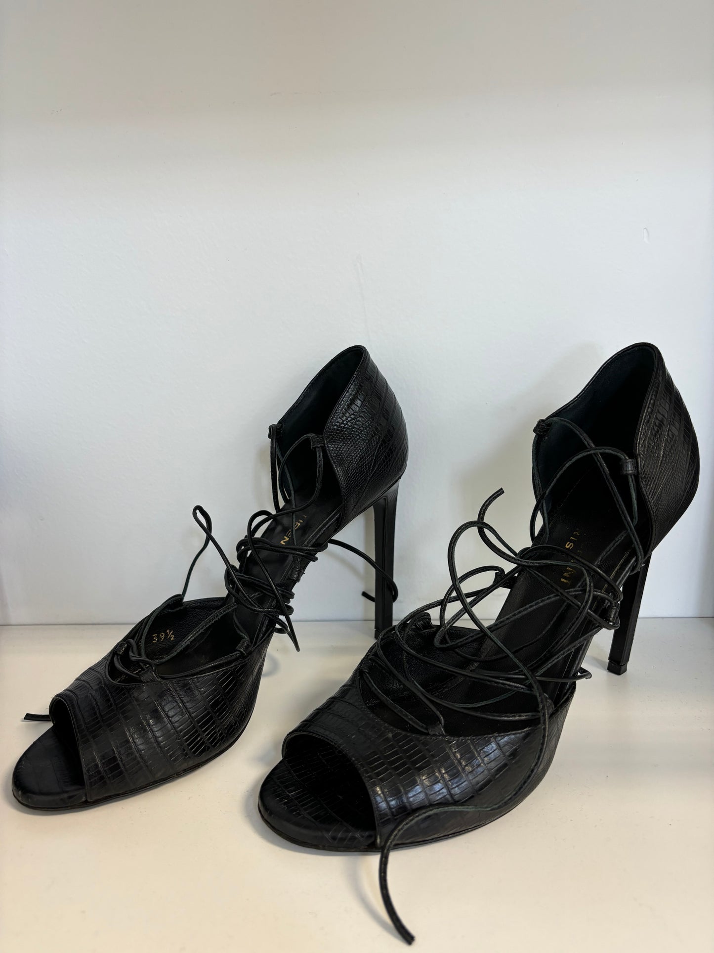 Saint Laurent Lace Up Pumps