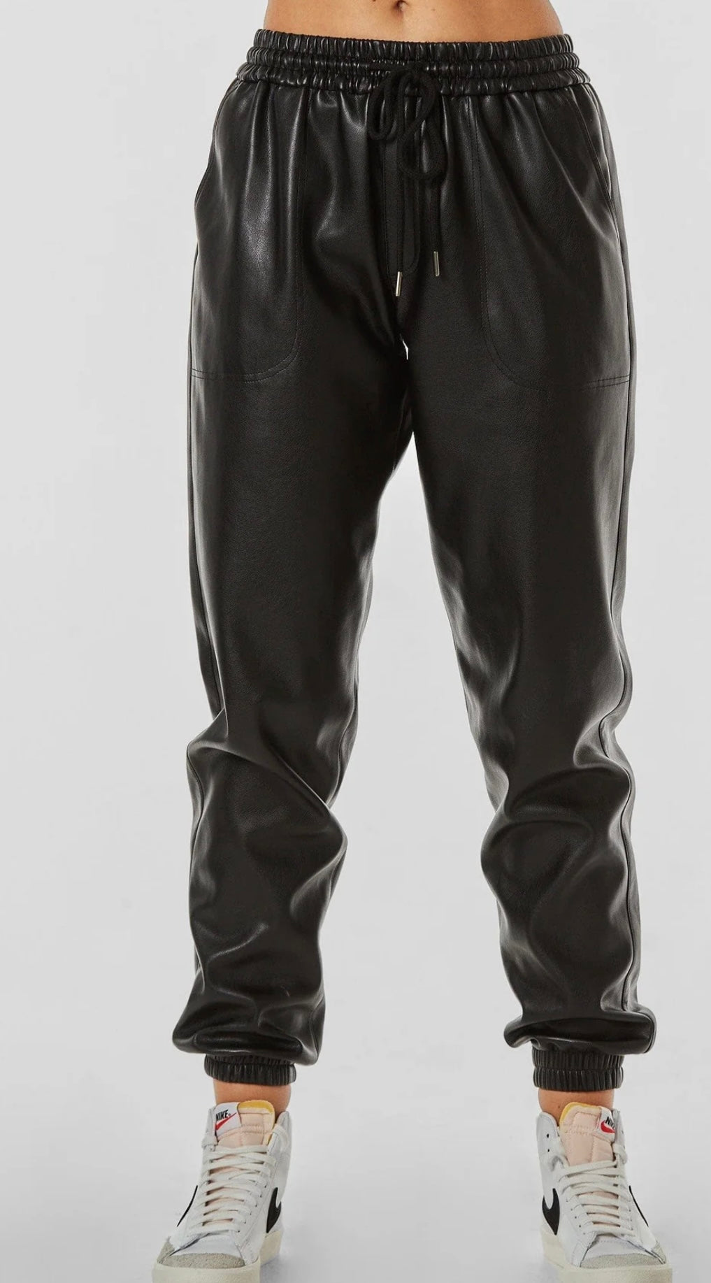 NOLI - Midnight Jogger - Black Faux Leather