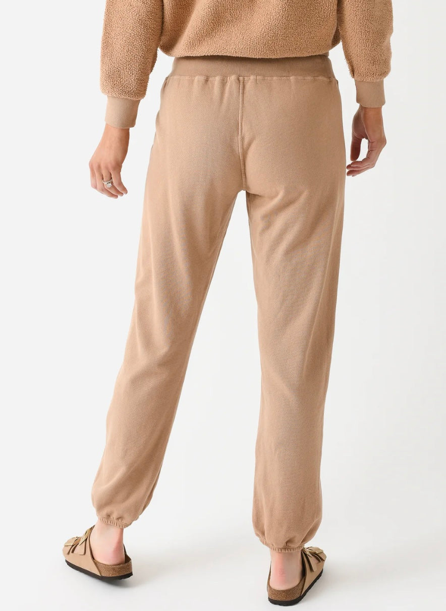 PERFECT WHITE TEE - Heart Pullover Hoodie & Sweatpants