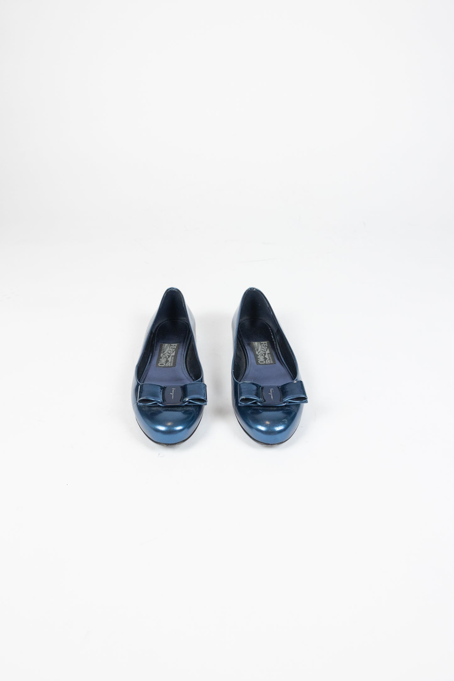 Ferragamo Vara Bow Patent Flat