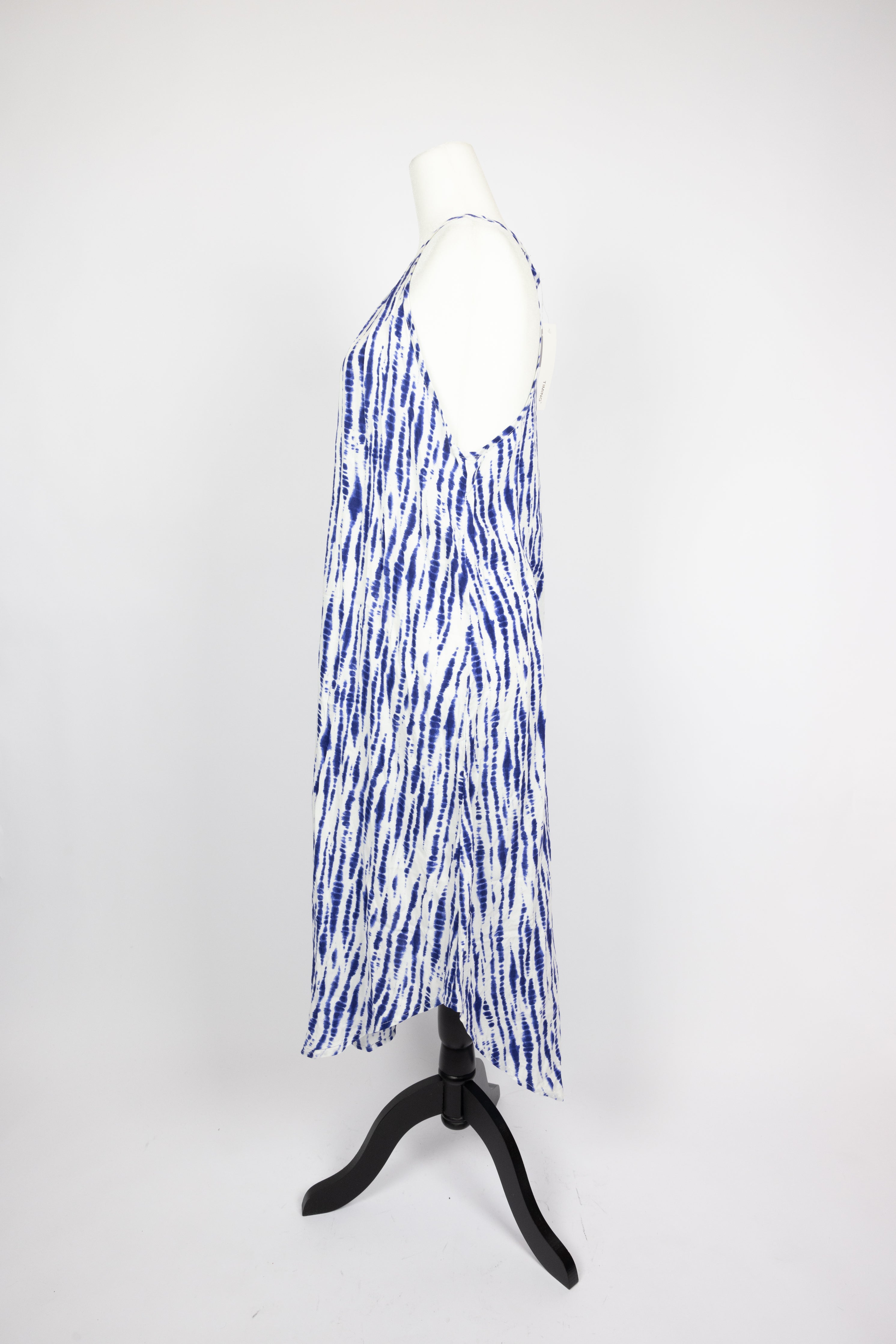 Timing NWT - t-back cotton dress