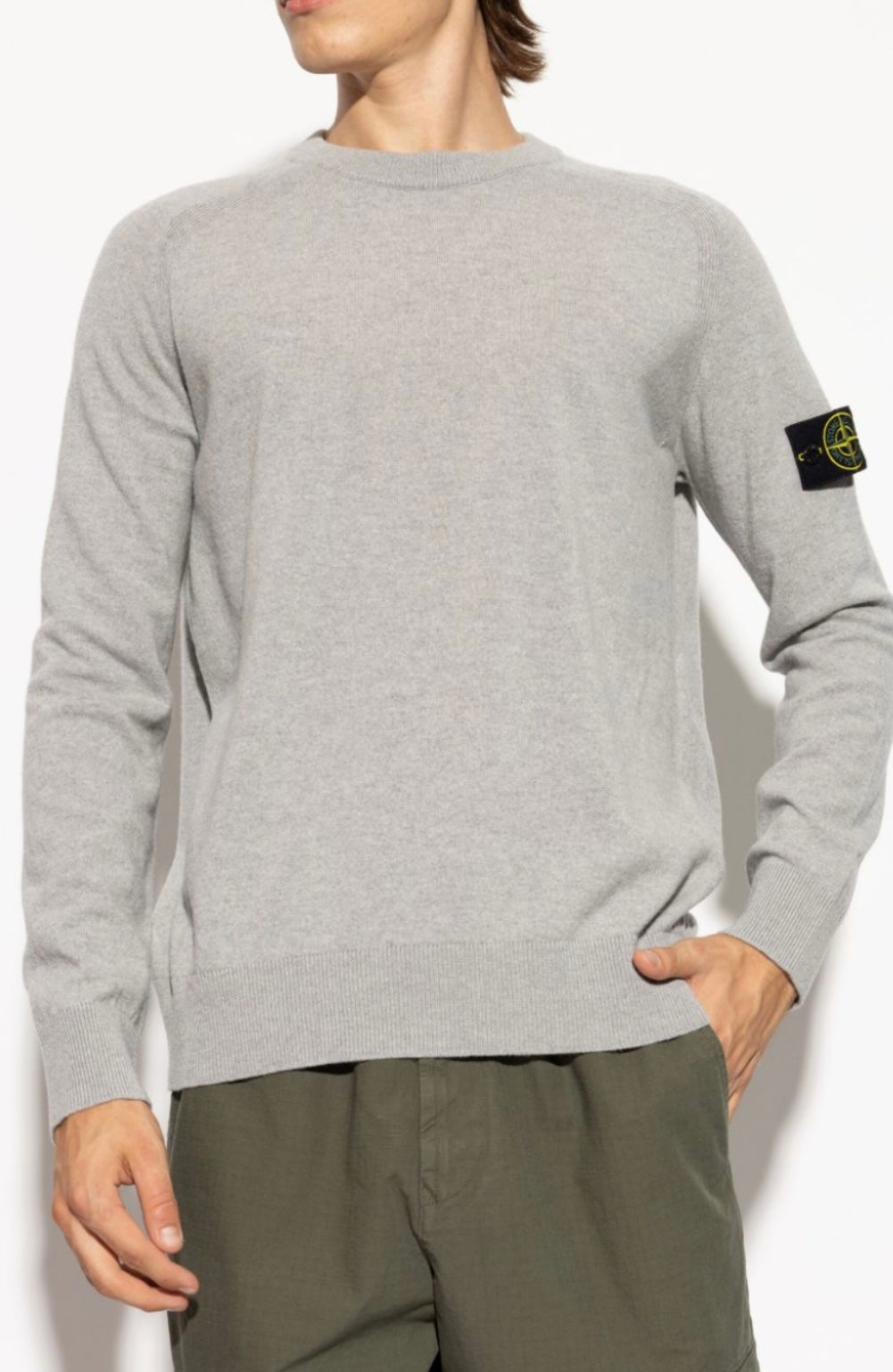 Stone Island
Compass-badge sweater