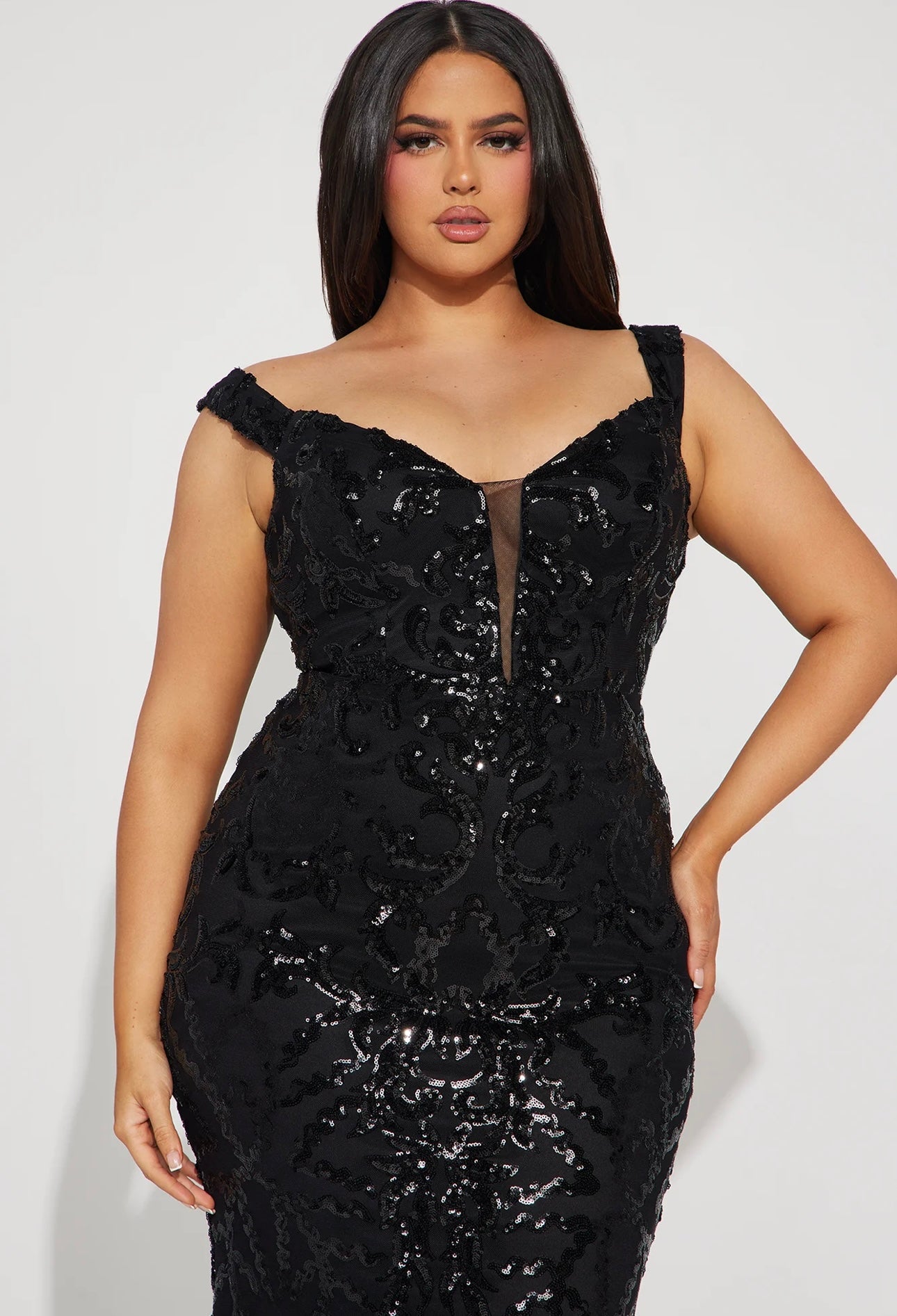 FASHIONNOVA - BECCA SEQUIN MAXI DRESS