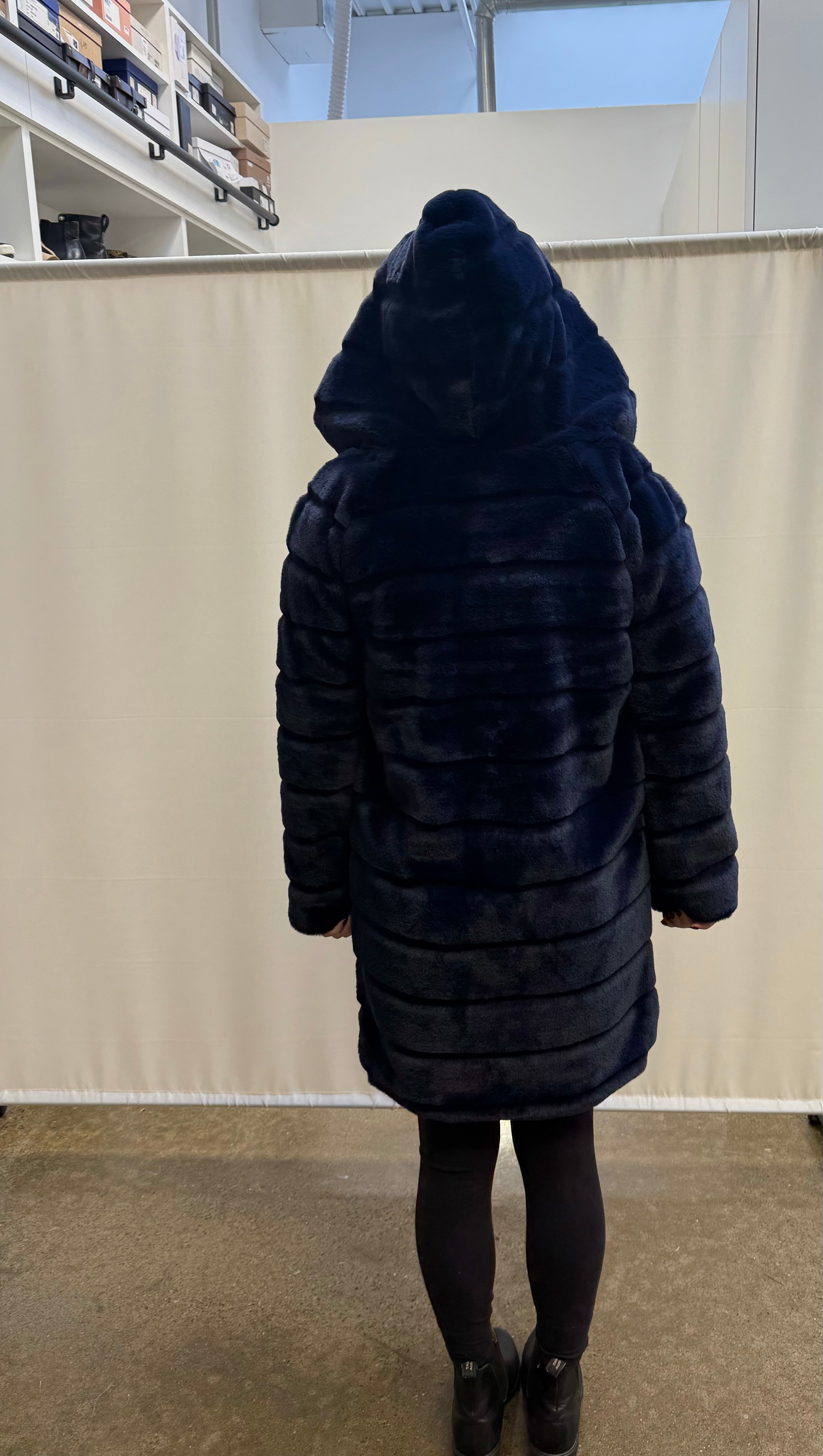 APPARIS - Navy faux fur hooded jacket