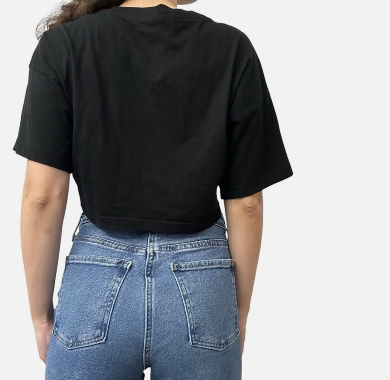 TNA NWT black cropped tee