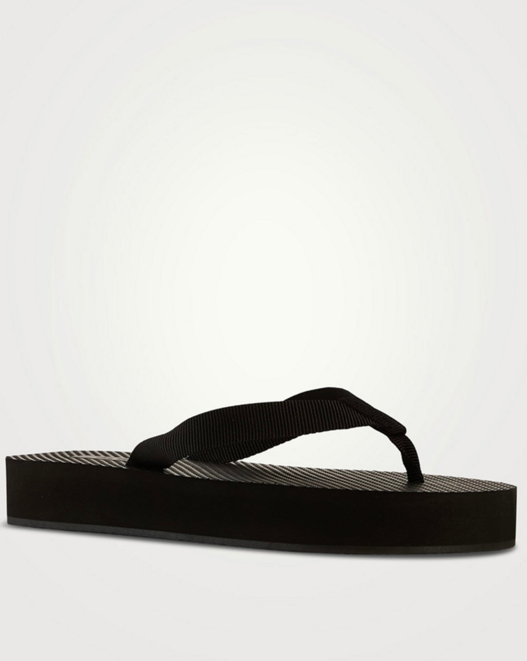 THE ROW
Dune Flatform Flip-Flops