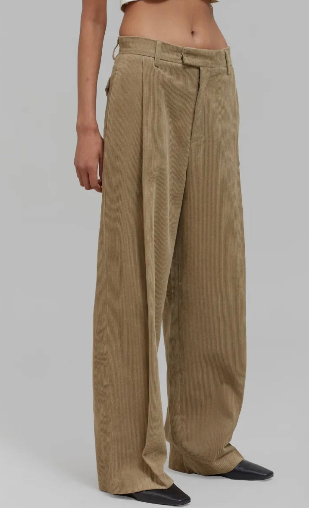 FRANKIE SHOP
Estrid Corduroy Wide Pants - Taupe