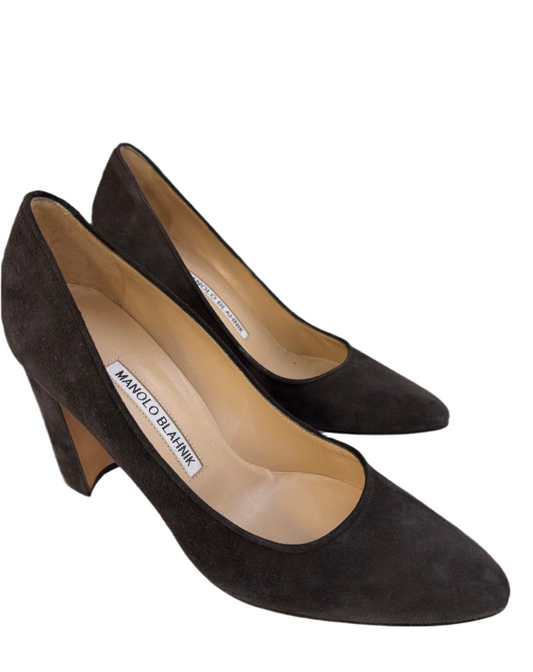 Manolo Blahnik
Tuccio Suede 90mm Pumps