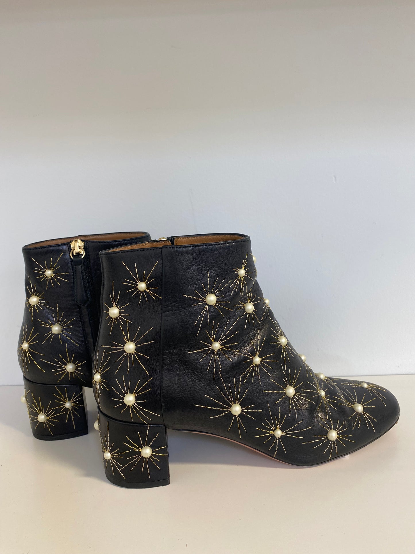 Aquazurra Pearl Star Booties