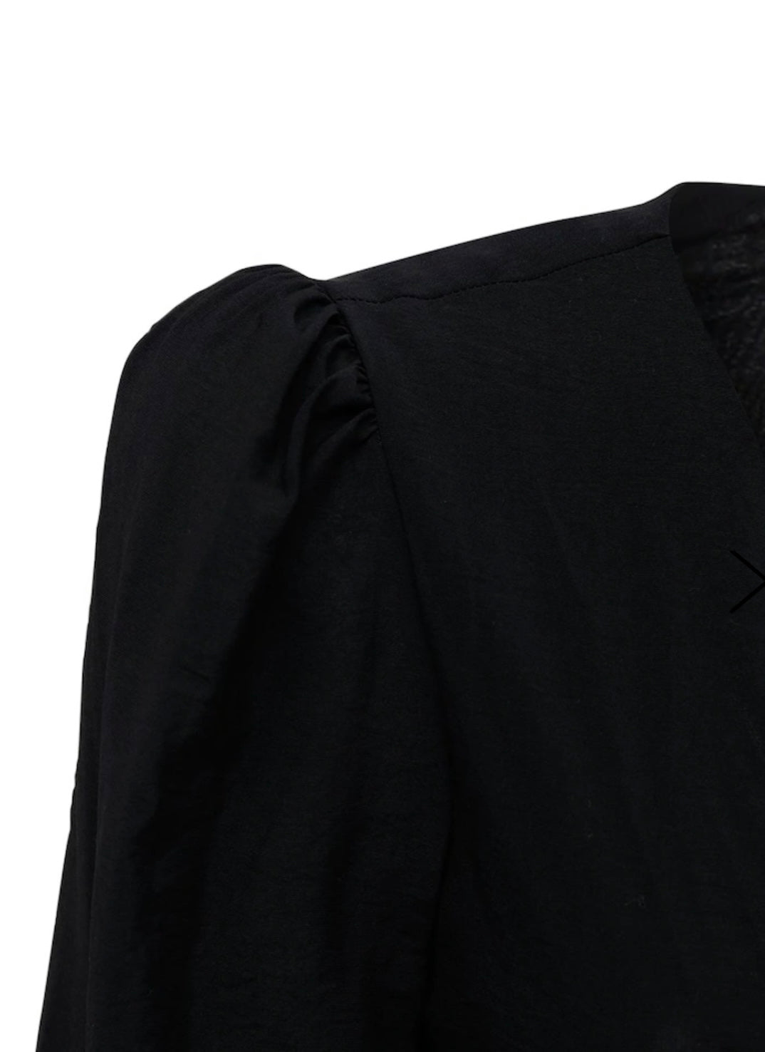 Simkhai
Jaelynn cut out long dress