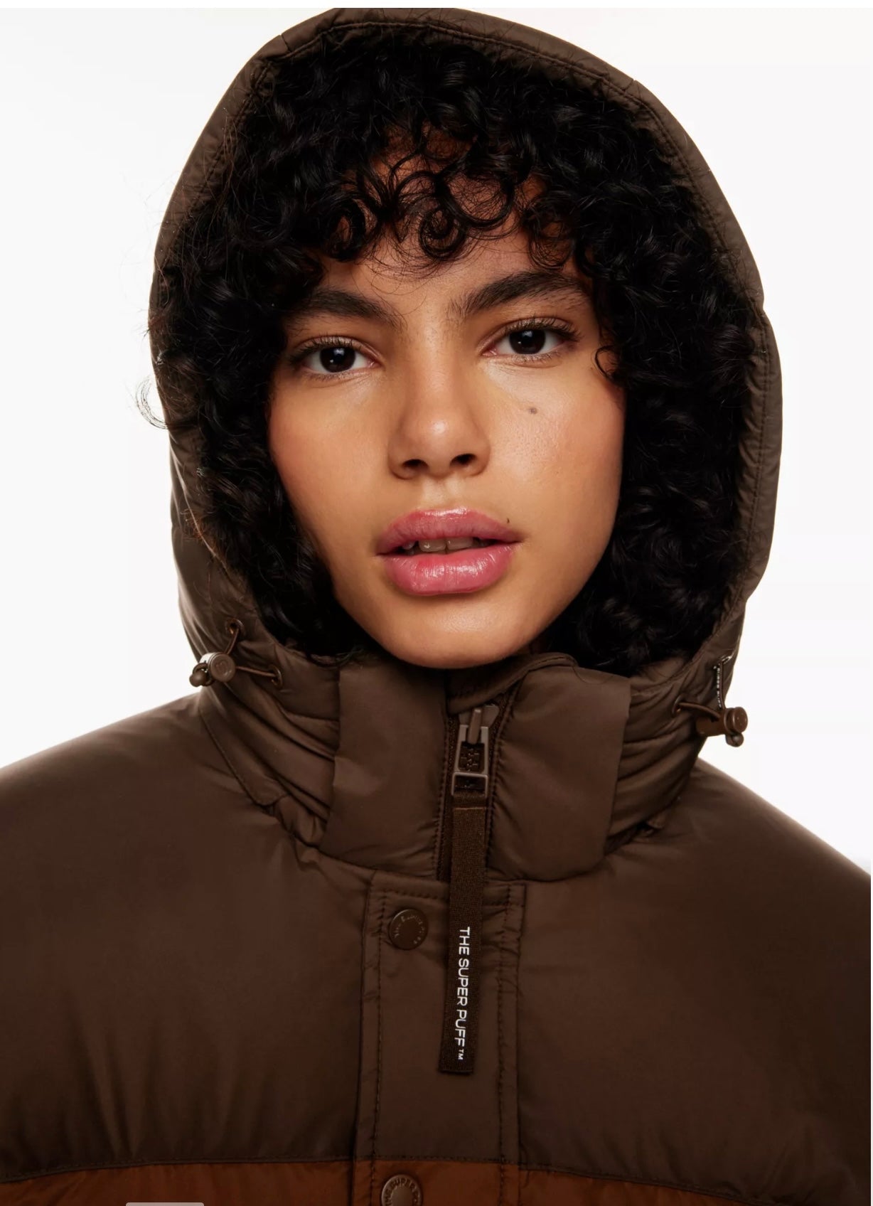 Super World
THE SUPER PUFF
Color: COFFEE BN/ COGNAC