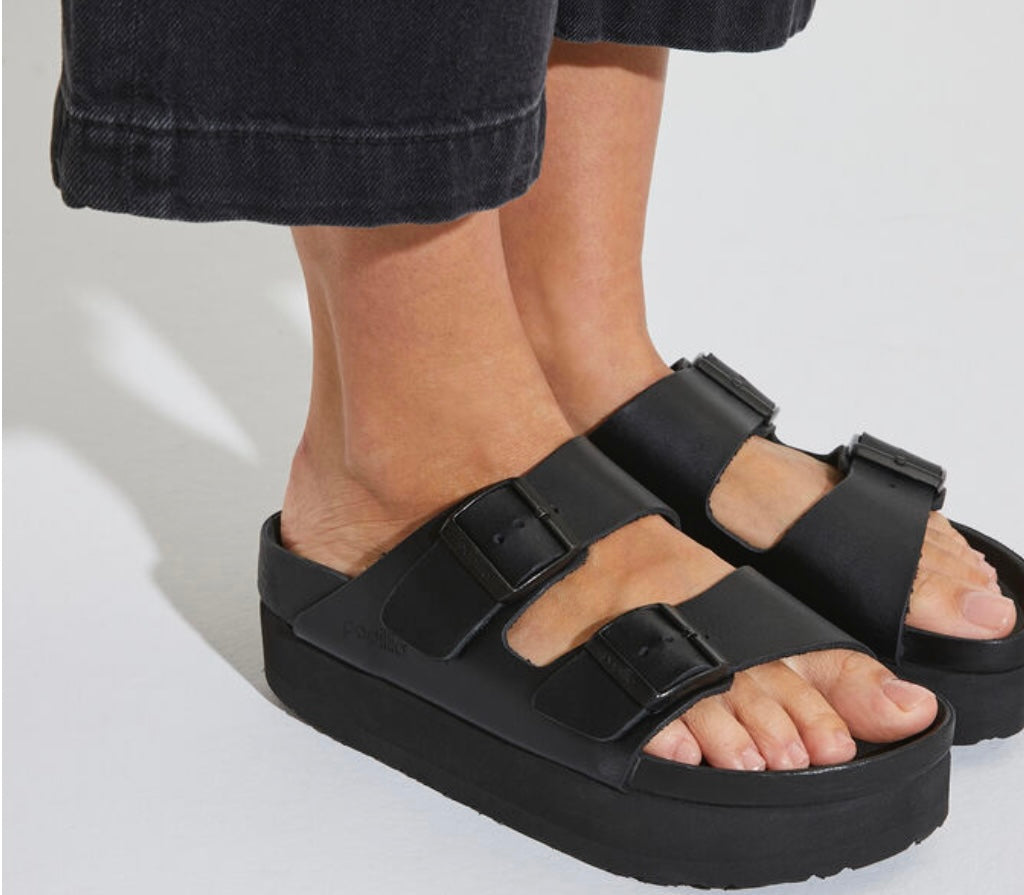 Birkenstock
Arizona EXQ sandals