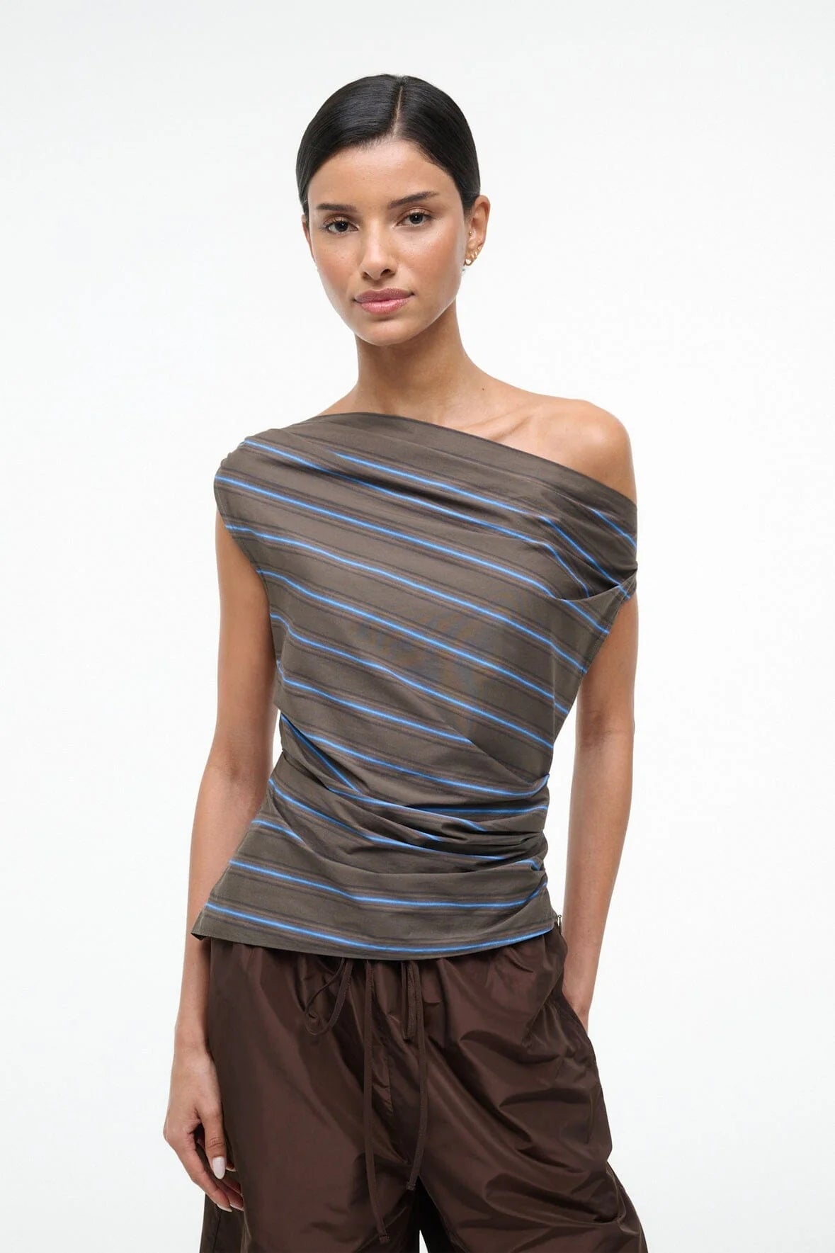 STAUD phare top / asymmetrical green top with blue stripe