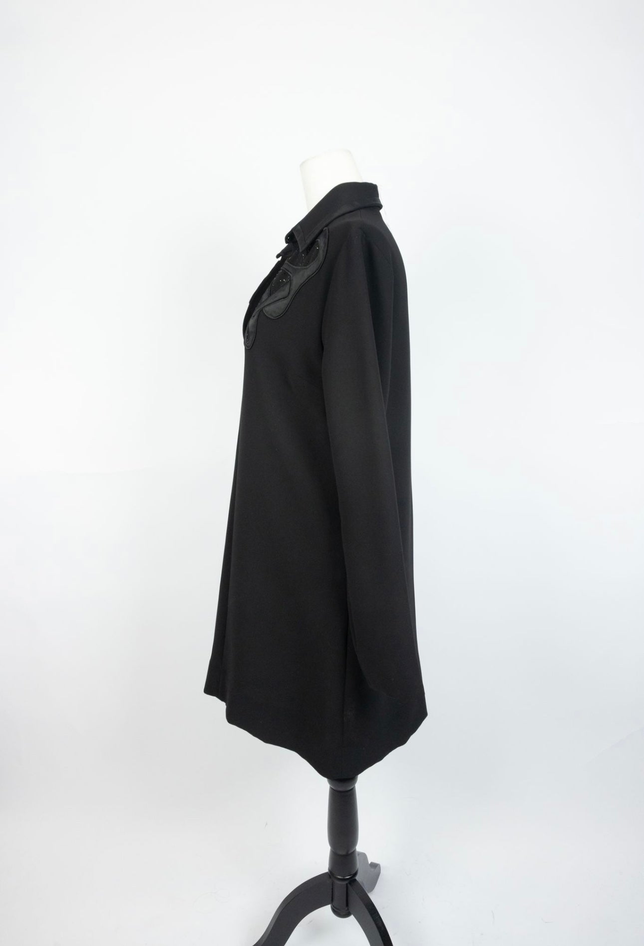 Victoria Beckham - 
Black Embroidered Collared Shift Dress