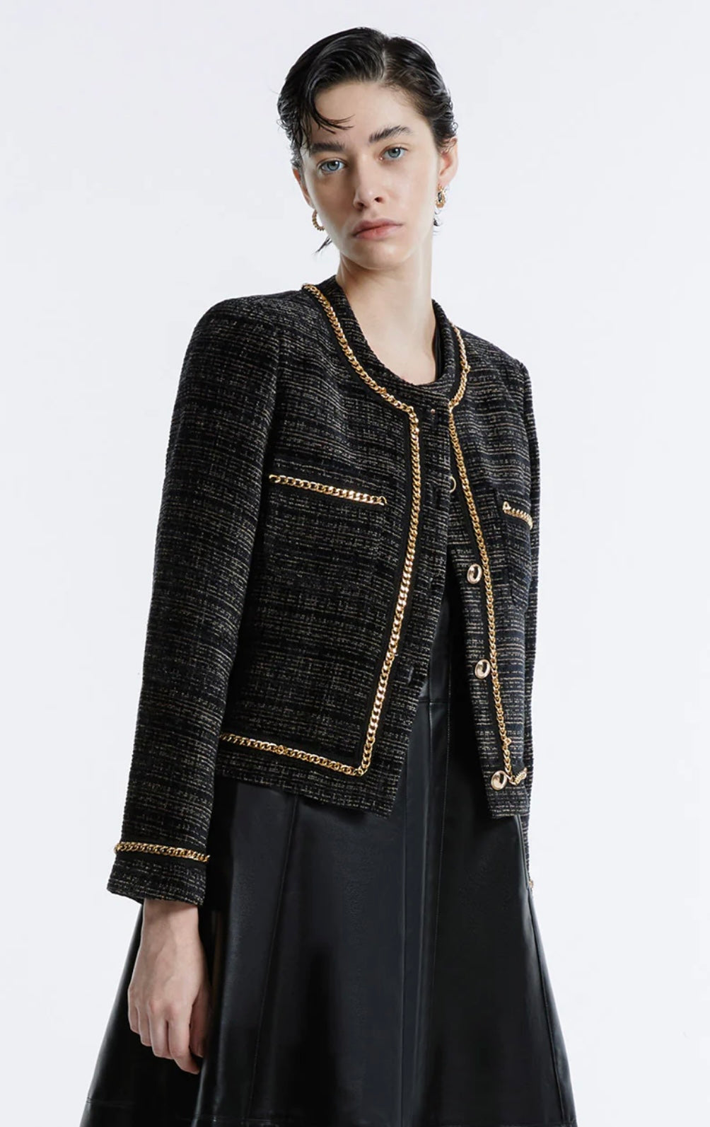 URBAN REVIVO - CHAIN DETAIL TWEED JACKET