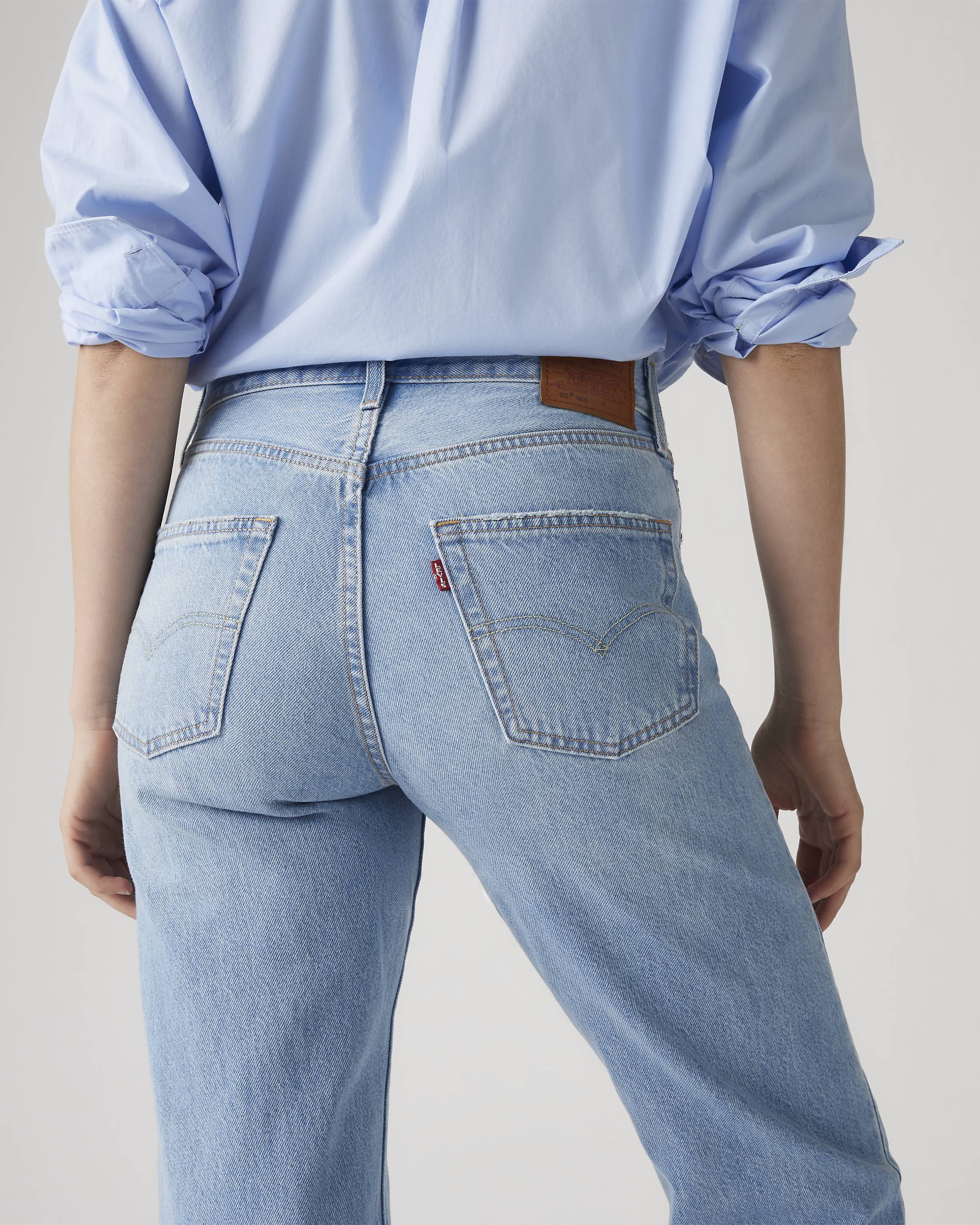 Levi's 501 90's Womens Jeans in Light Wash