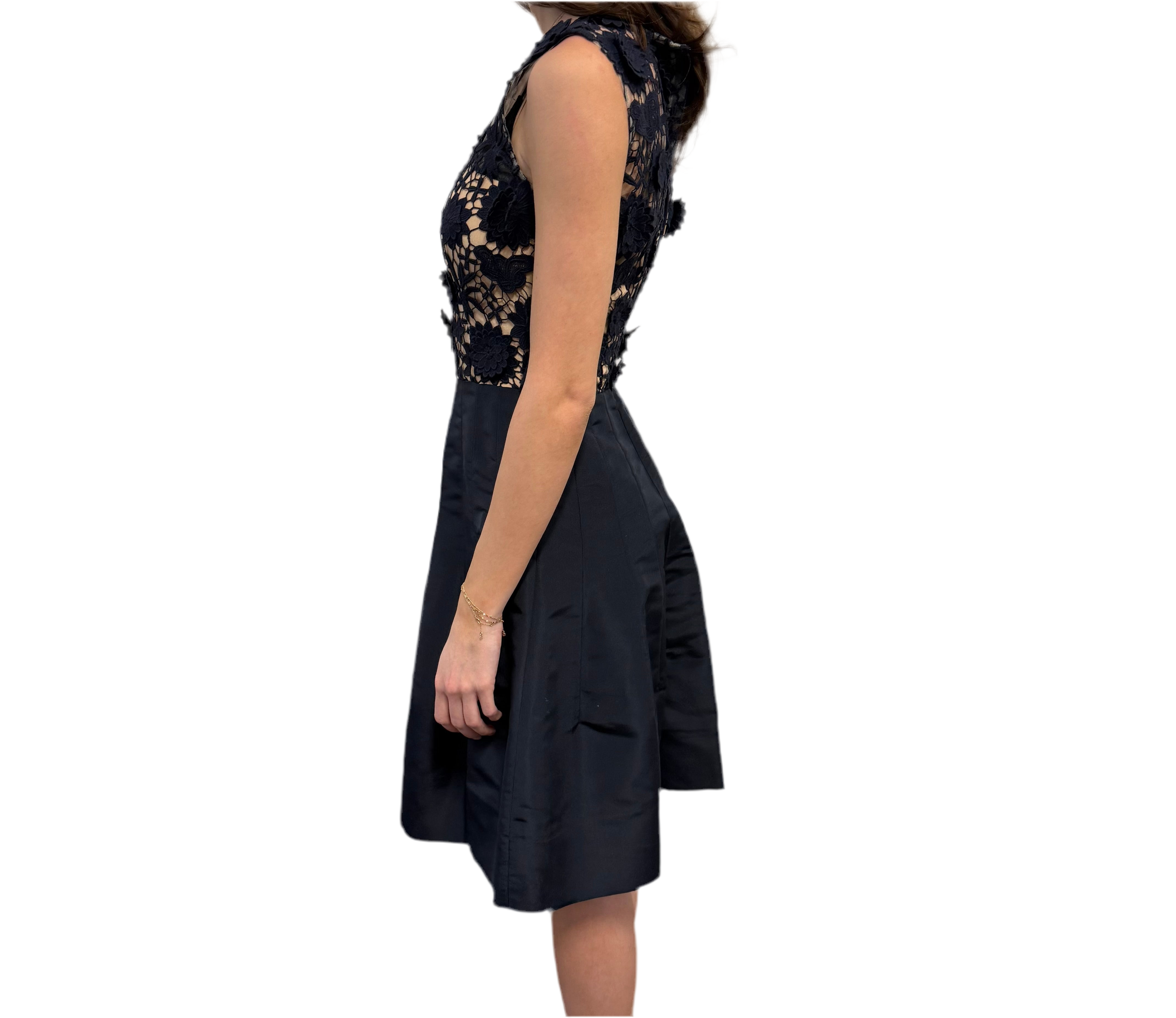 Oscar De La RENTA - Navy Crochet & Flared Pleated Cocktail Dress