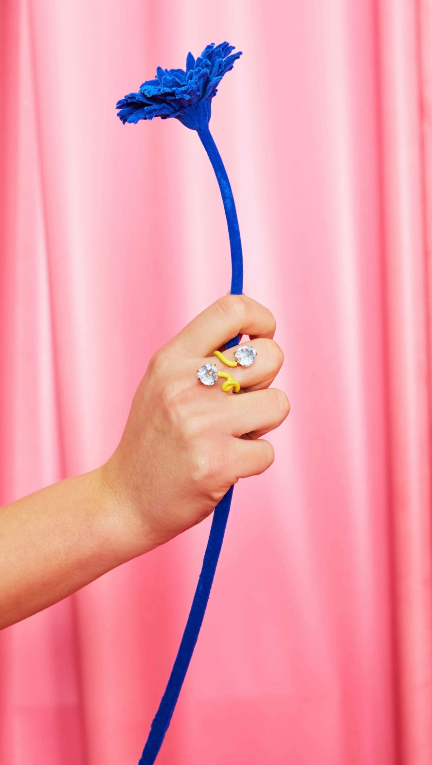 BEA BONGIASCA -DOUBLE HEART VINE TENDRIL RING IN YELLOW