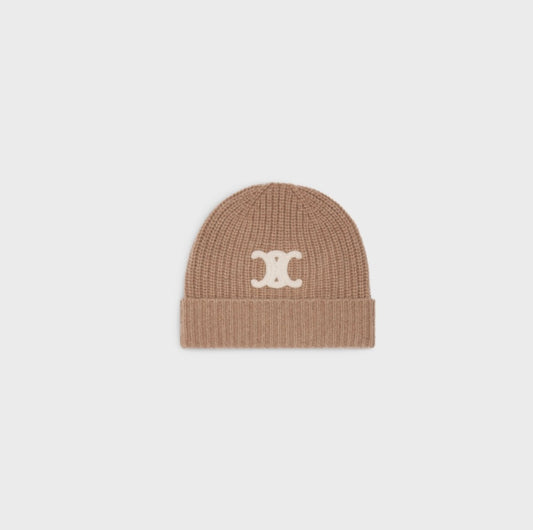 CELINE - TRIOMPHE BEANIE IN SEAMLESS CASHMERE
CAMEL