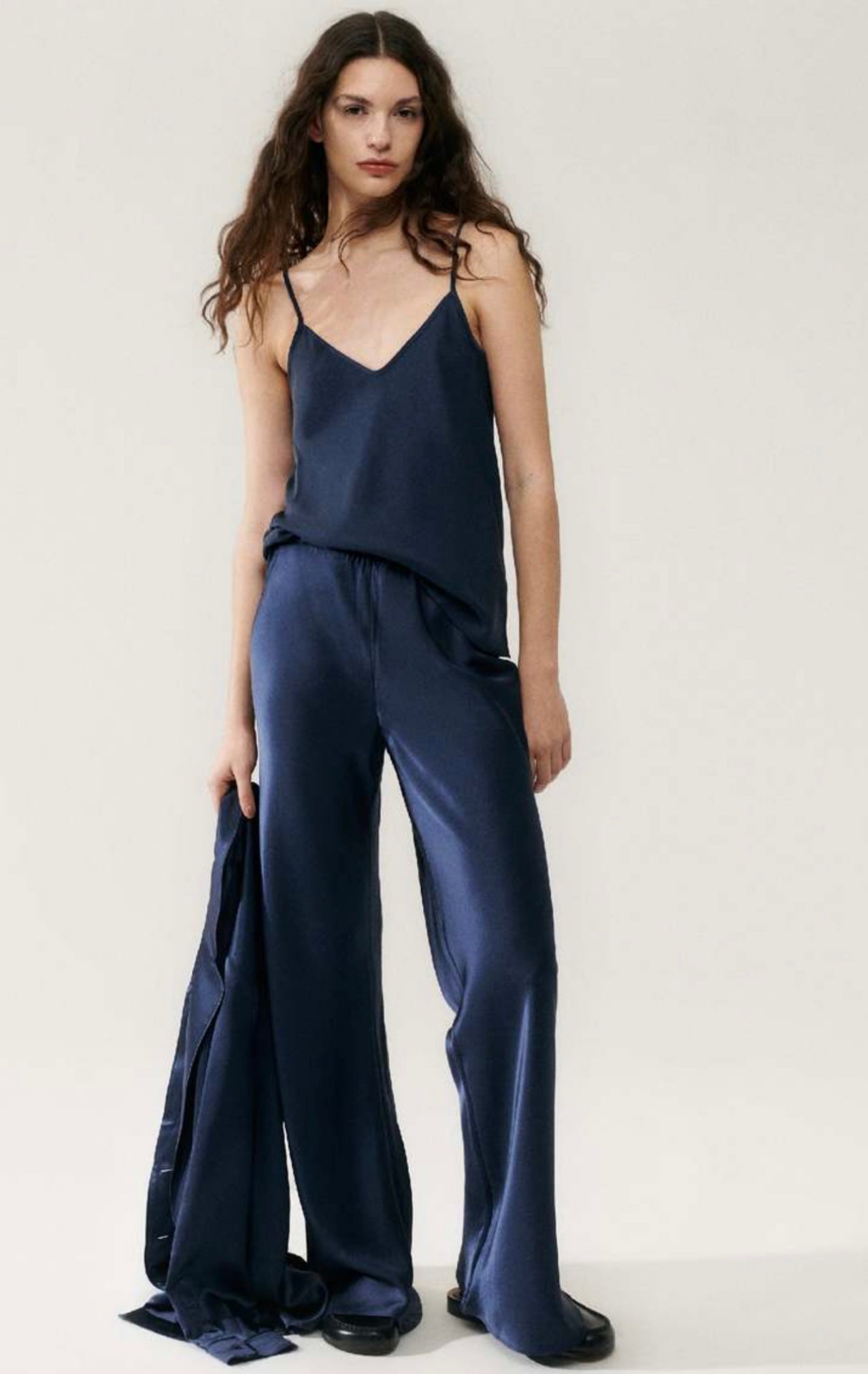 SILK LAUNDRY navy silk pants