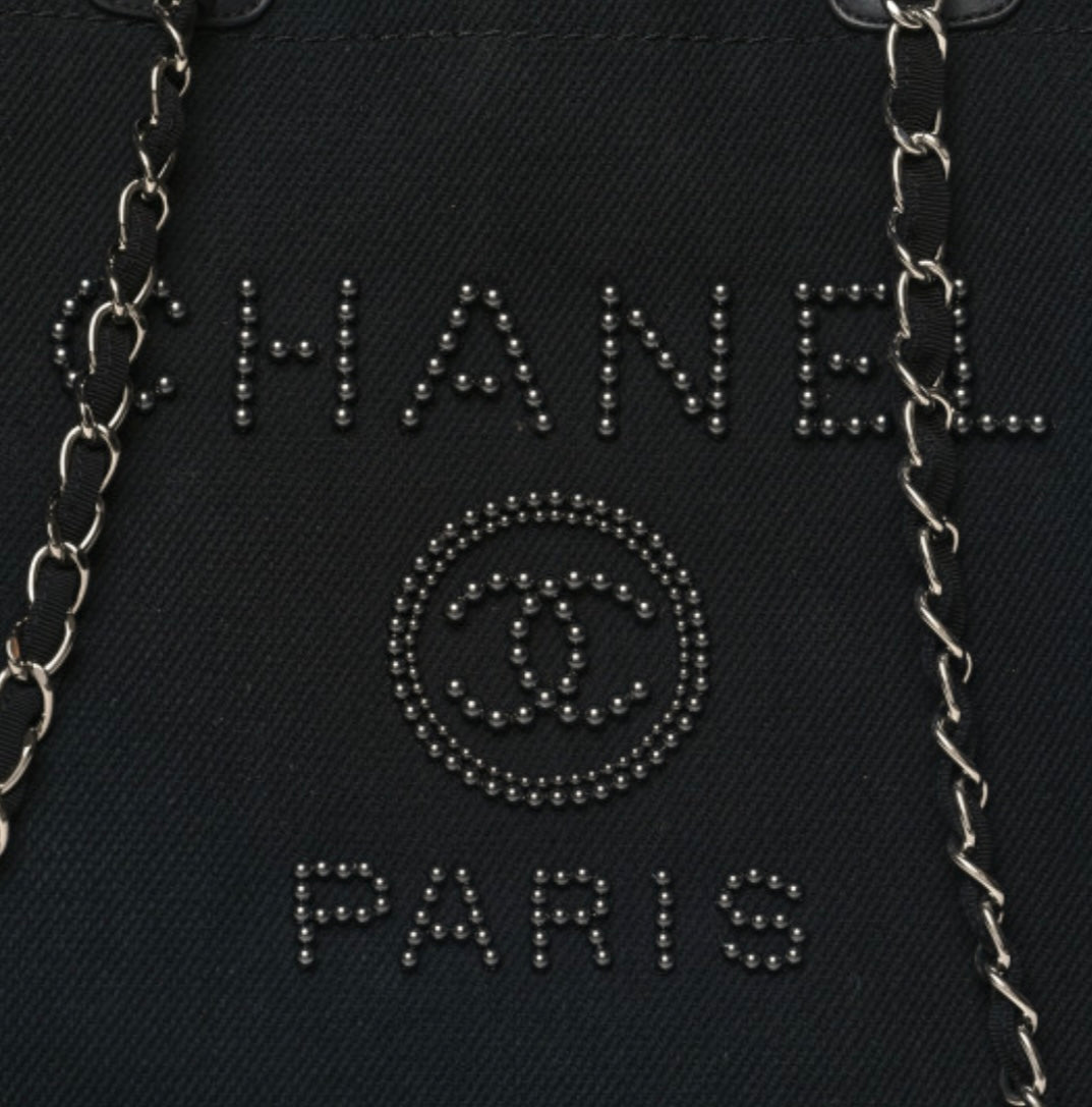 Pre-loved CHANEL Canvas Pearl Medium Deauville Tote Black