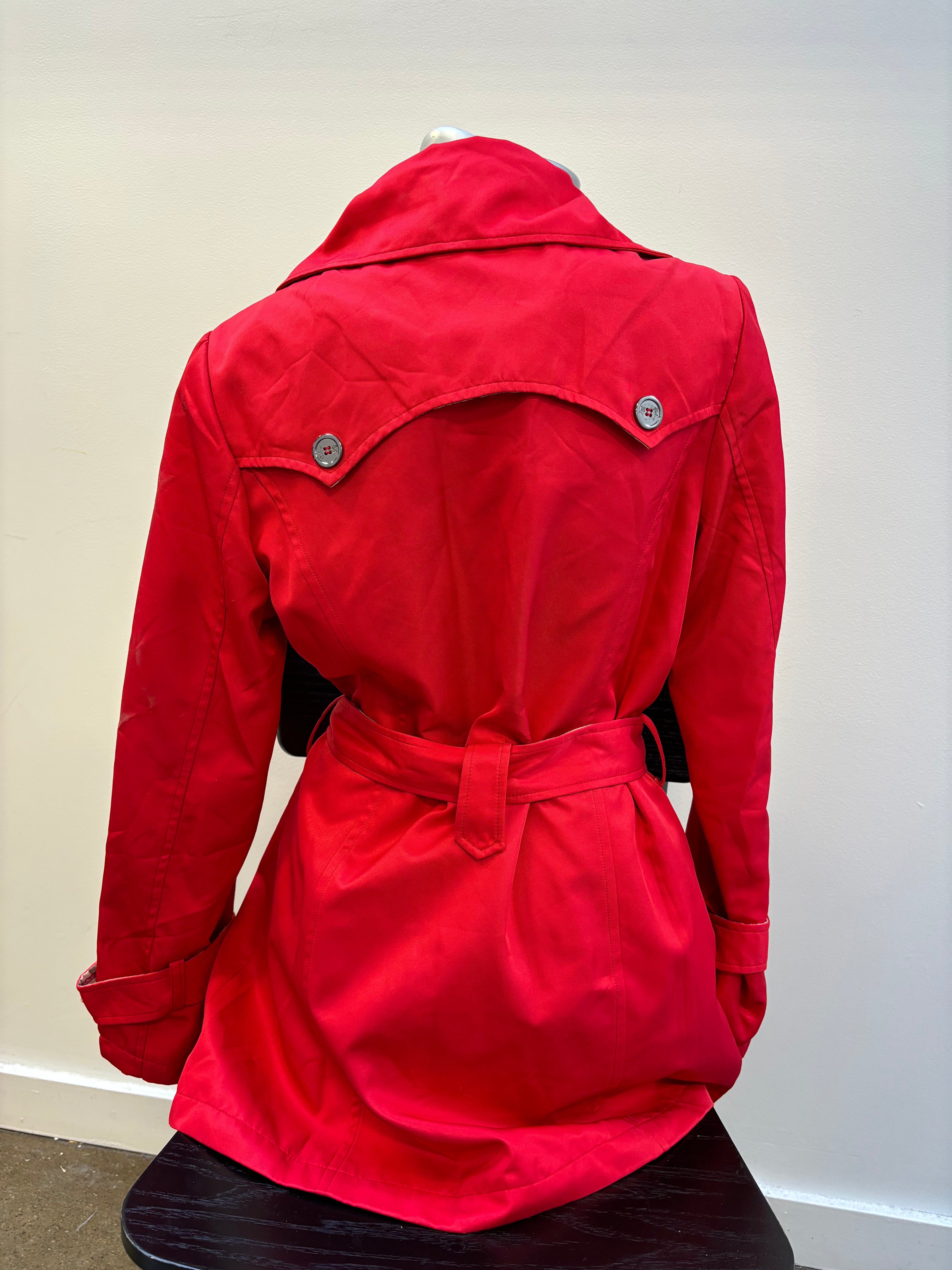 BURBERRY bright red trench coat with belt, classic print beige lining