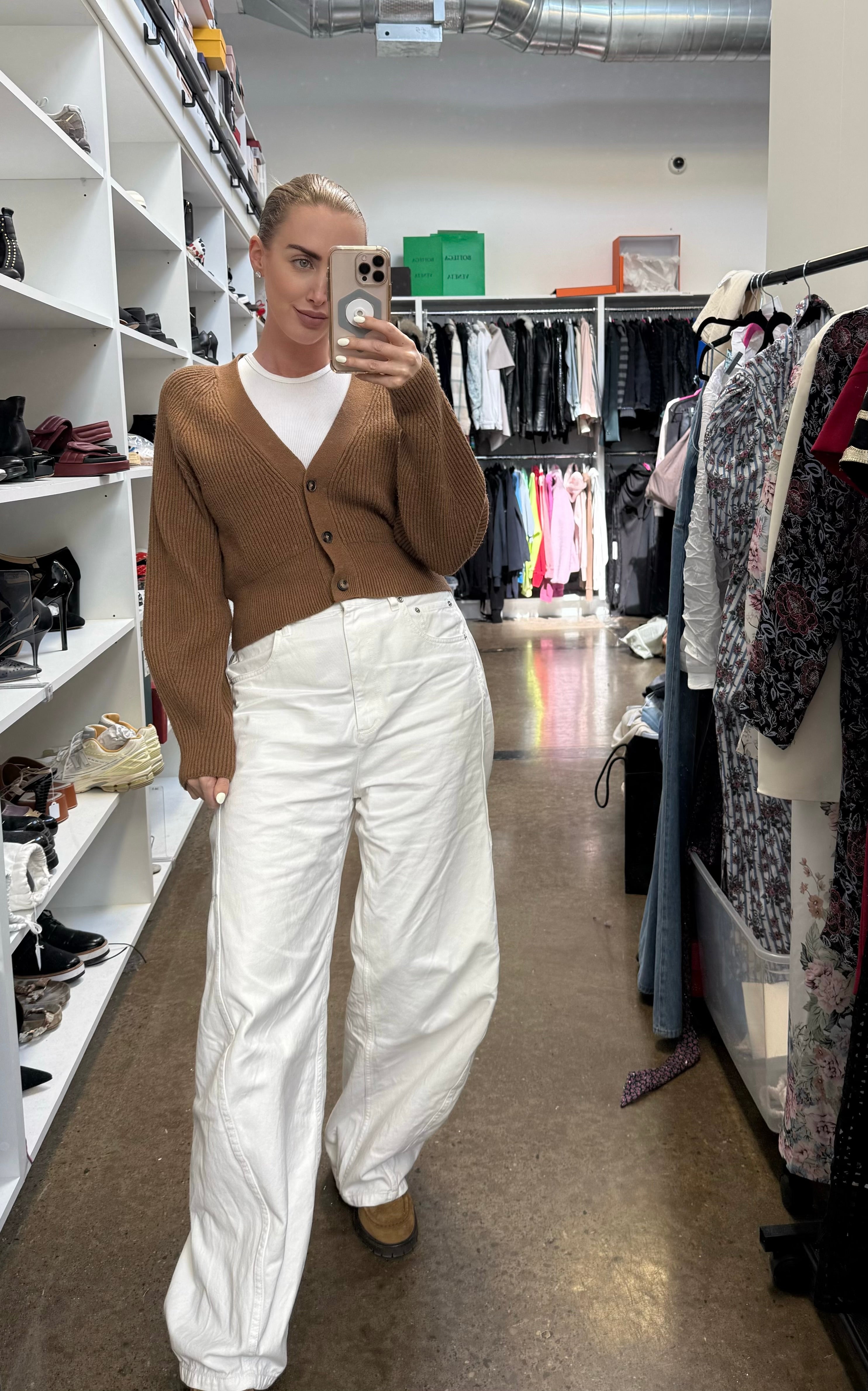 LYLA AND LUXE FOX CARDI IN CARAMEL