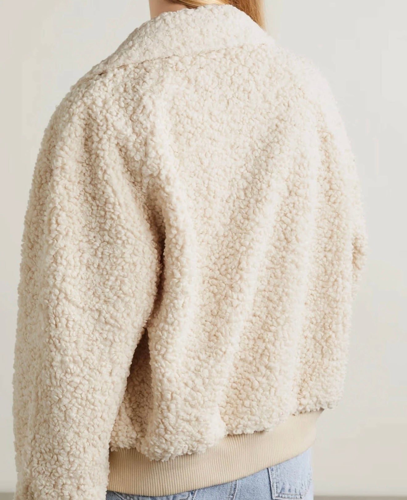 THE GREAT

THE SUEDED TOGGLE SHERPA COAT