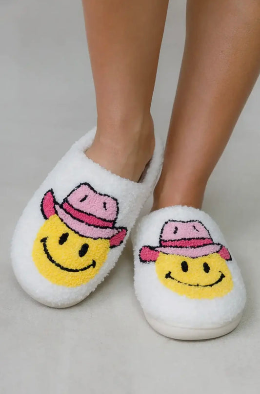 LimLim Accessories
Cowboy Smiley Hat Slippers