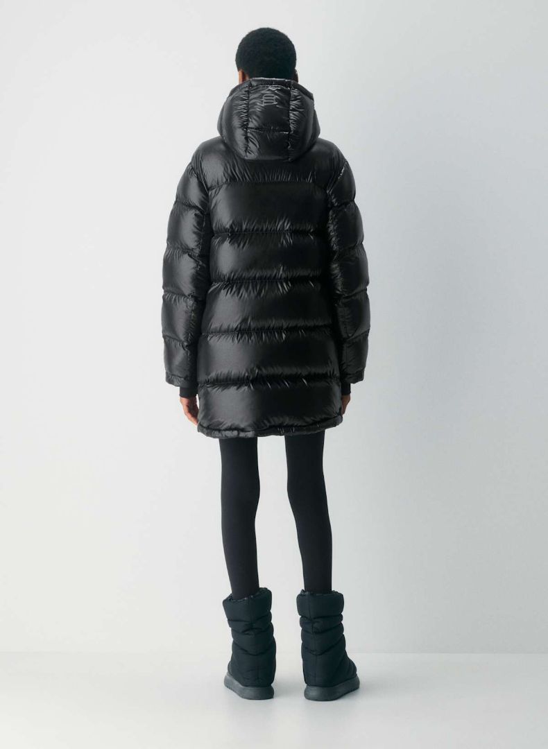 ARITZIA Super Puff Mid