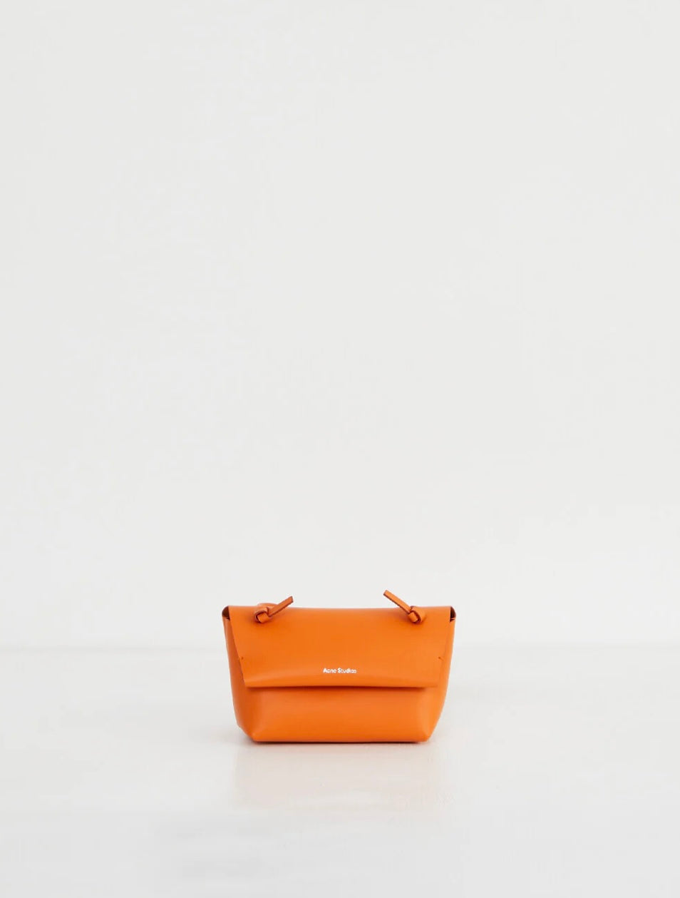 ACNE STUDIOS
Mini Alexandria Bag