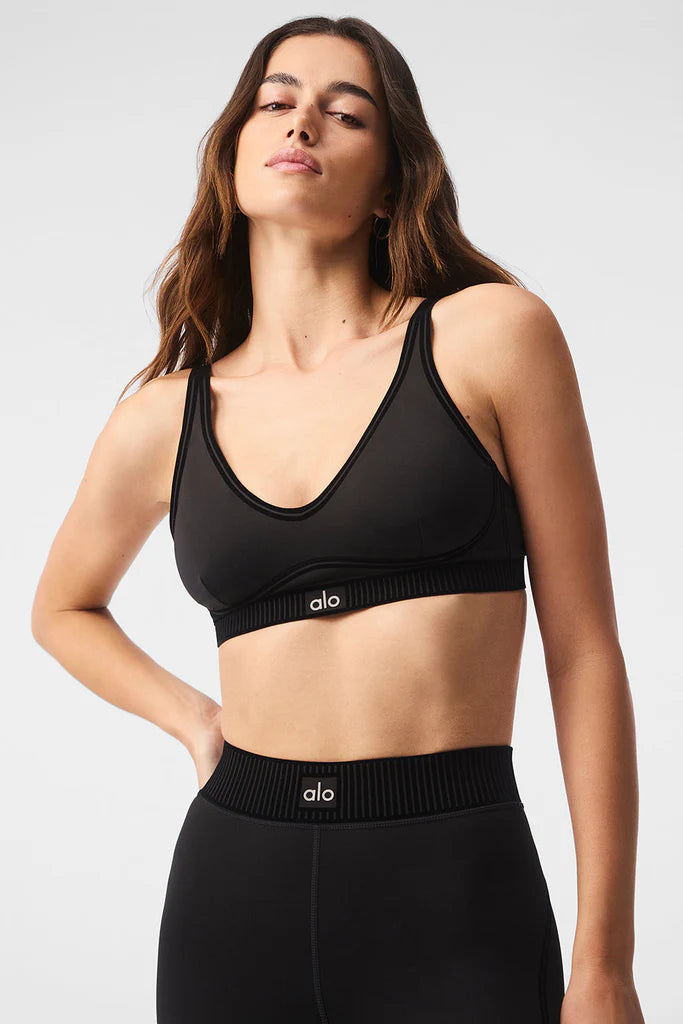 ALO YOGA bra & leggings set